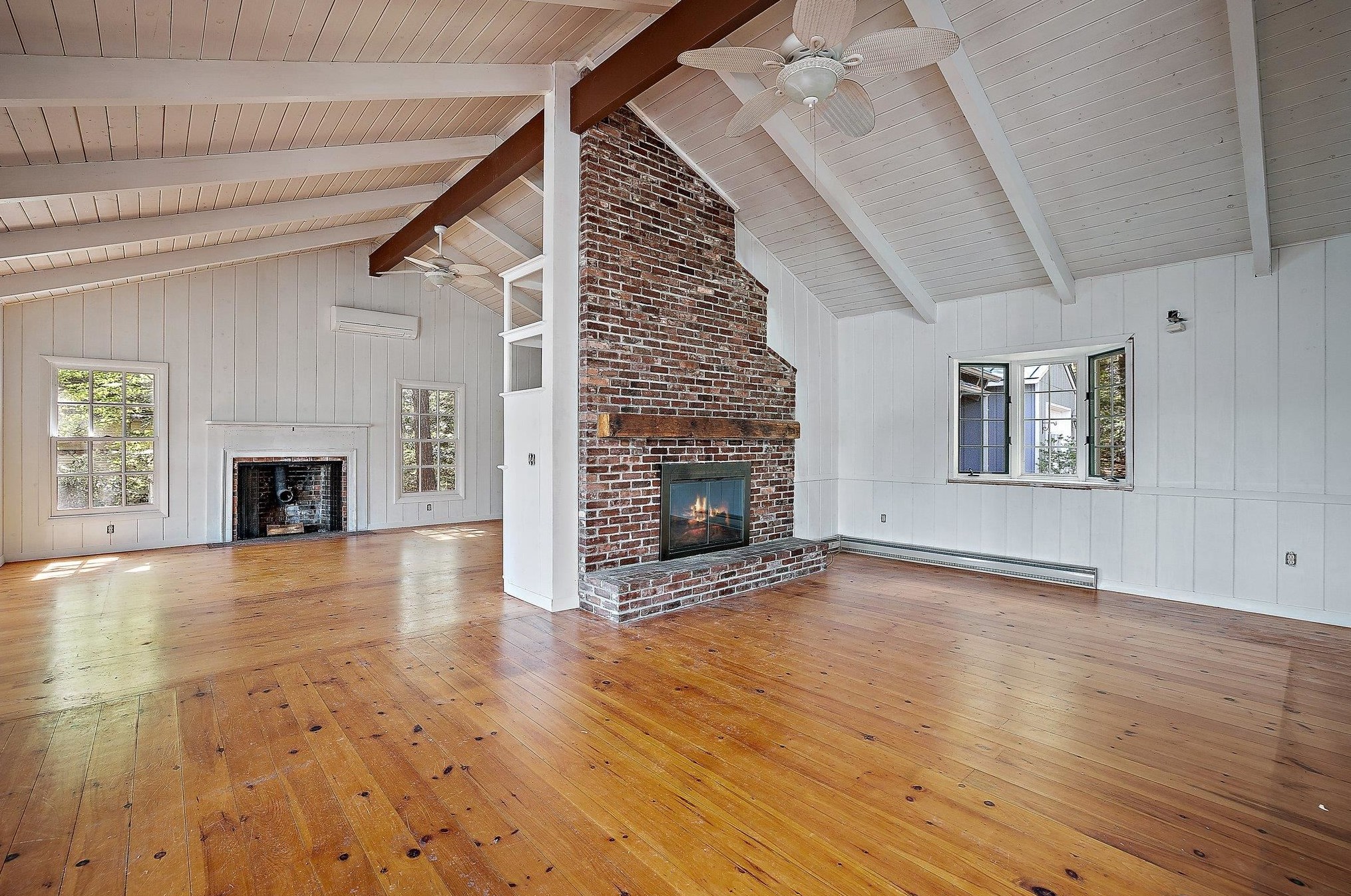 40 Oak Island Rd, Meredith NH  03253-6731 exterior