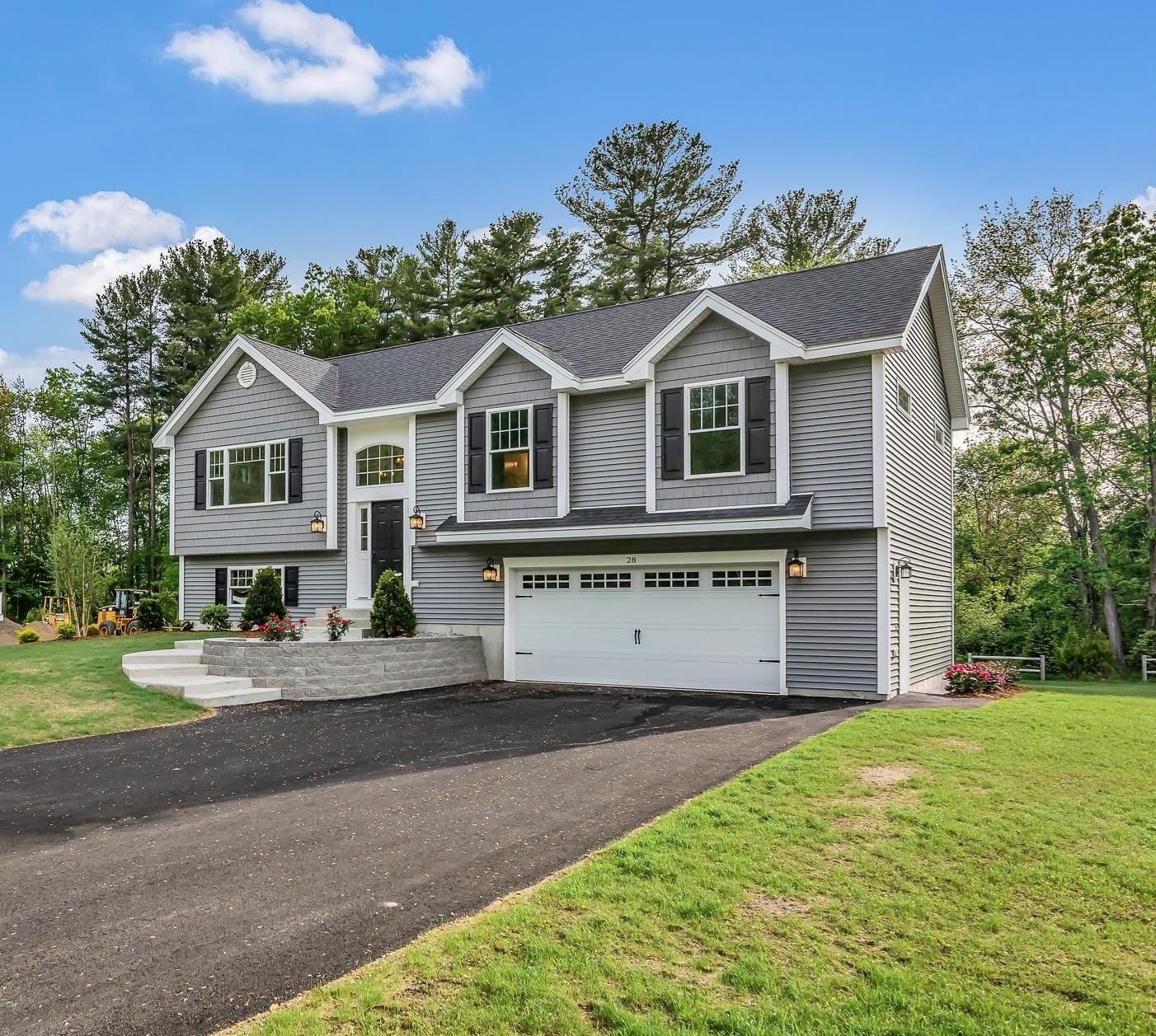 28 Granite, Salem, NH 03079