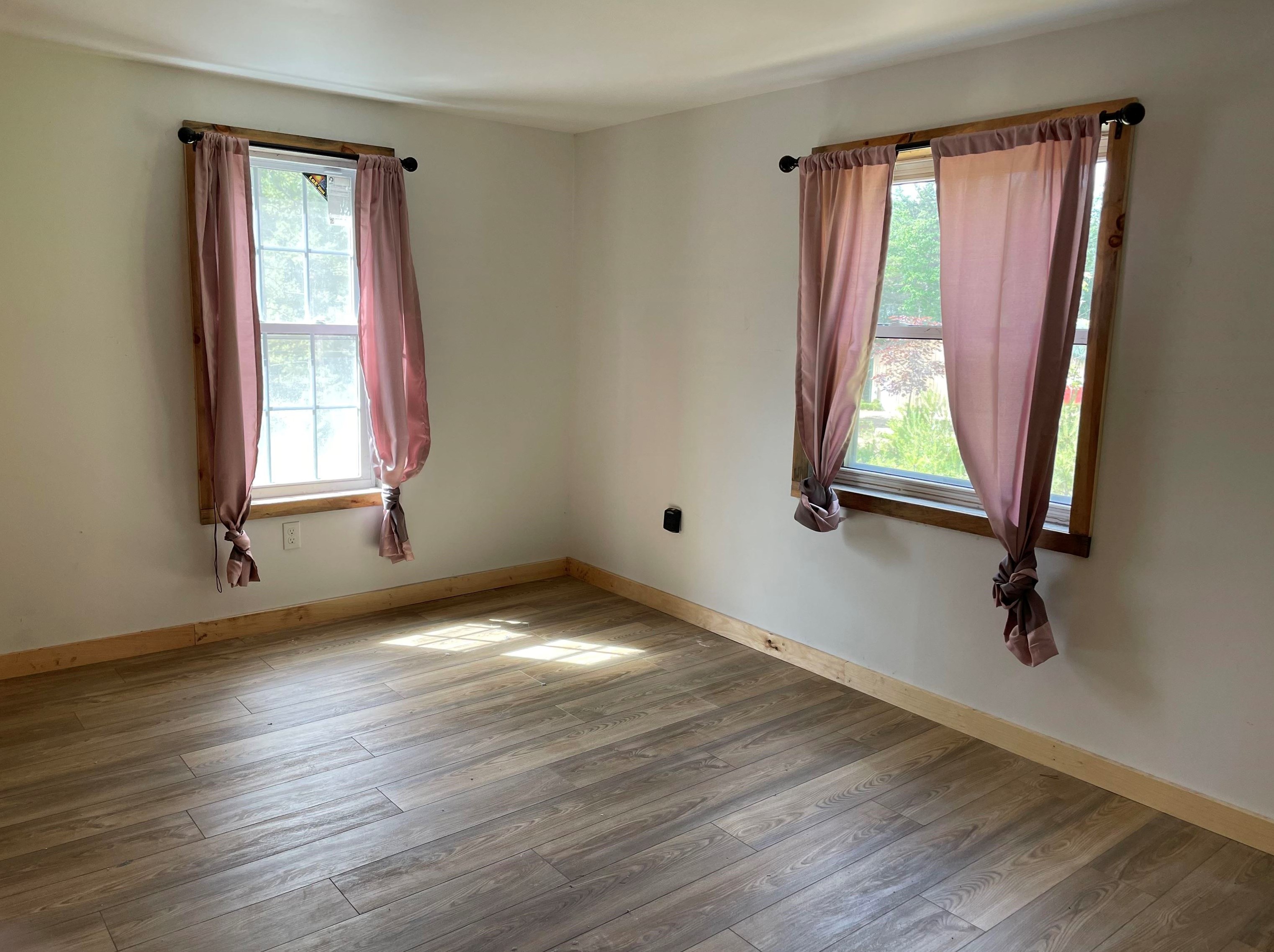 405 Route 25, Ctr Ossipee NH  03814-6401 exterior