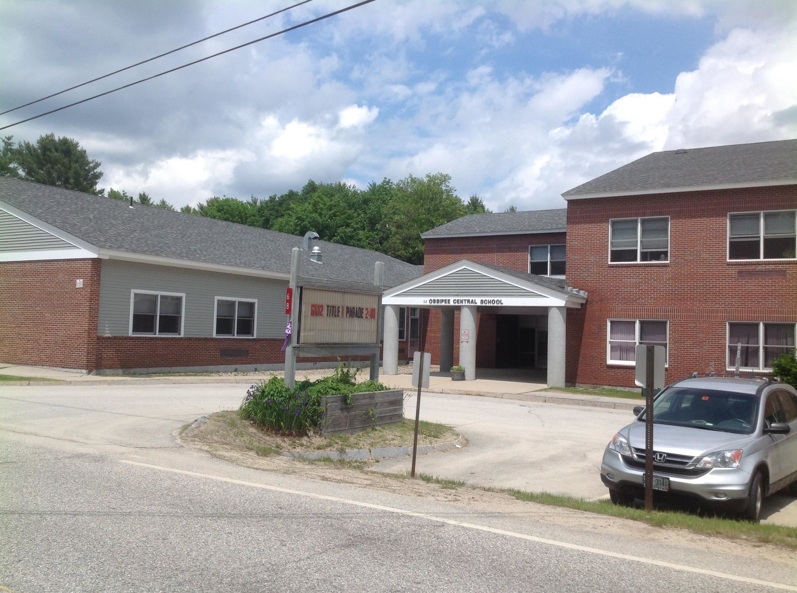 405 Route 25, Ctr Ossipee NH  03814-6401 exterior