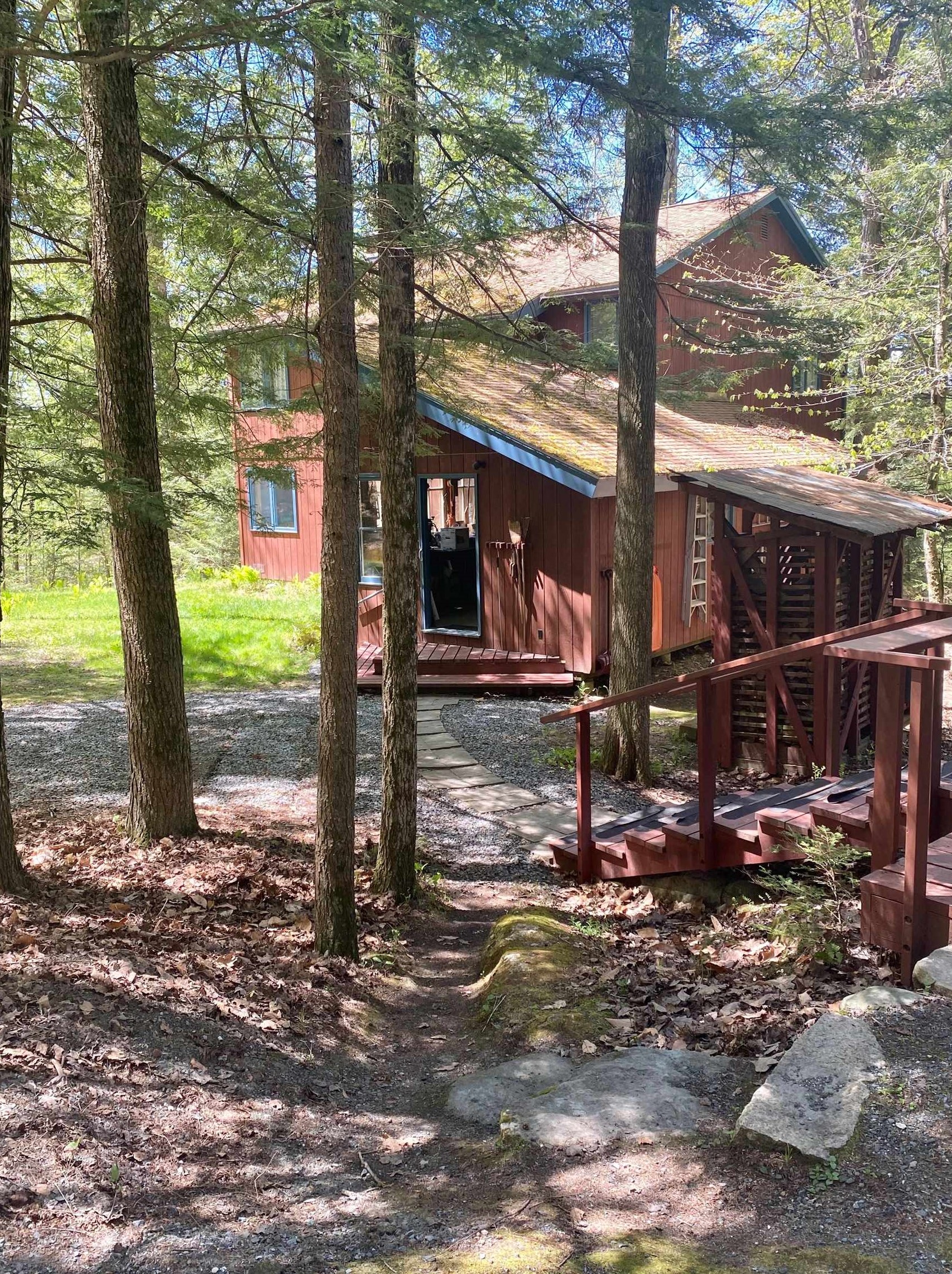 122 High St, Plainfield, NH 03781-5241