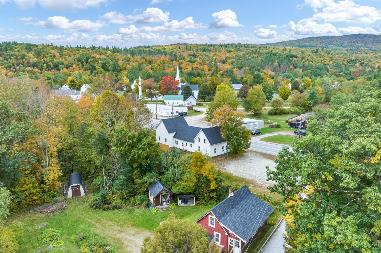 4 Studio Rd, Warren, NH 03279
