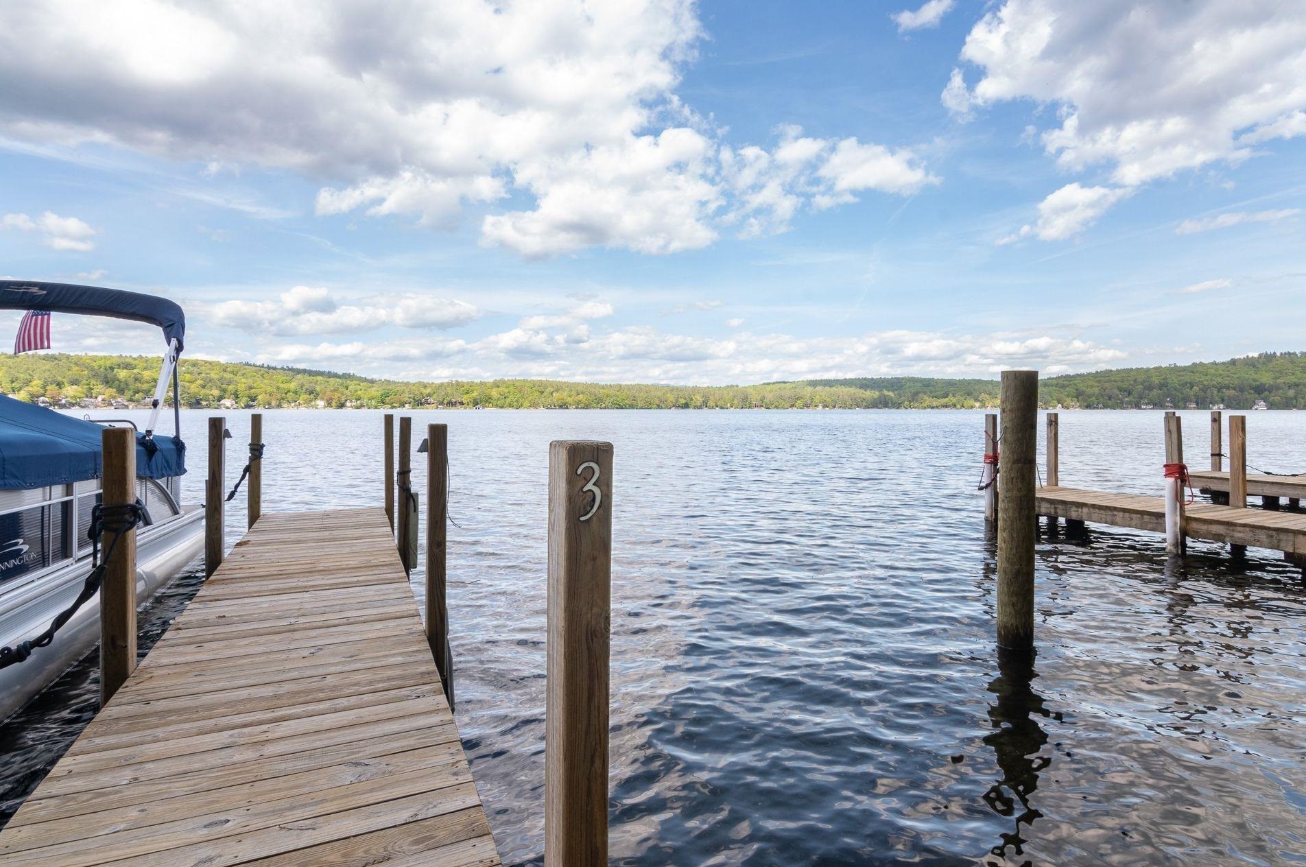 97 Upper Mile Point Dr, Meredith, NH 03253-5742