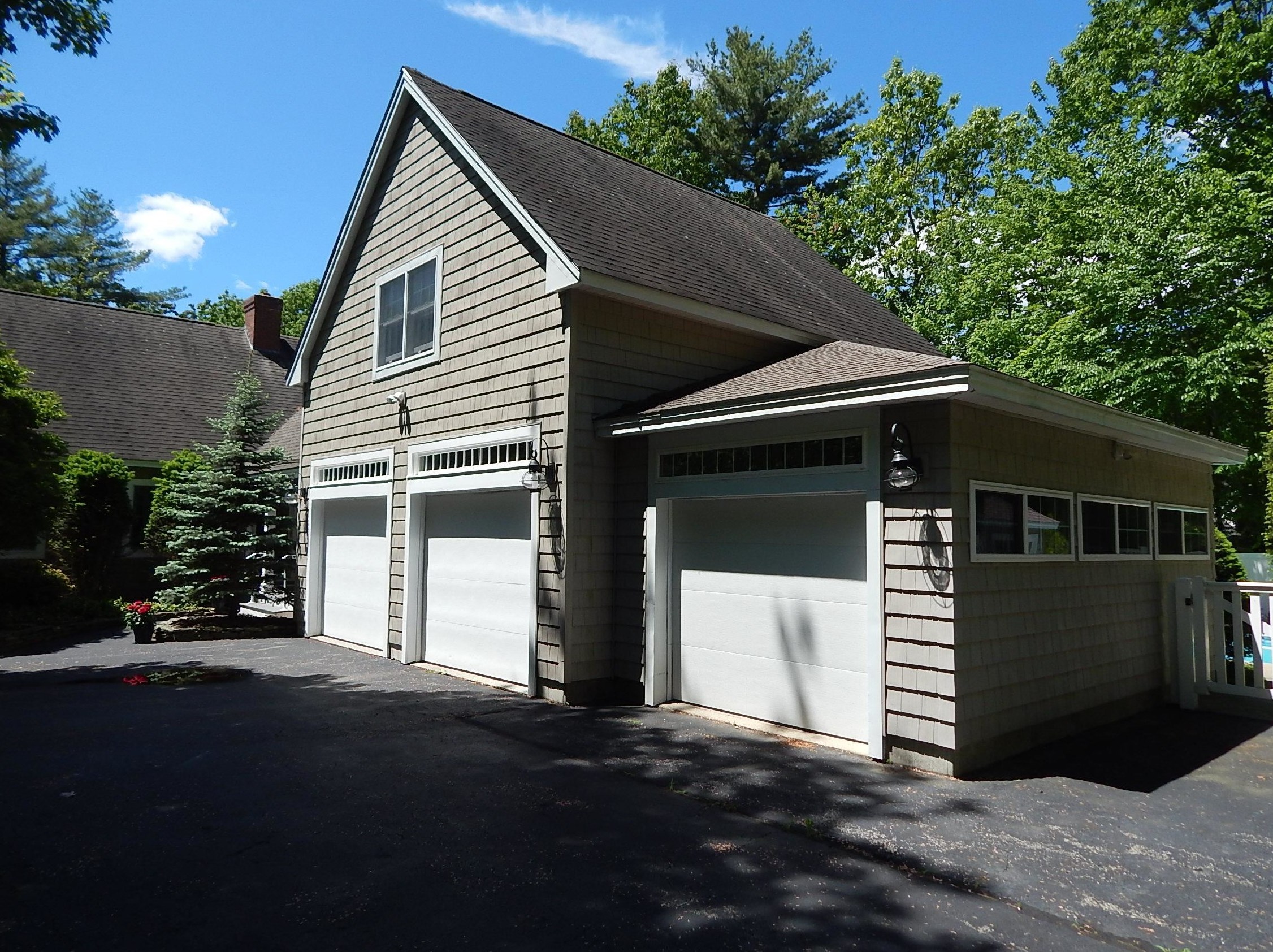 11 Quarry Dr, Rochester, NH 03867-4587