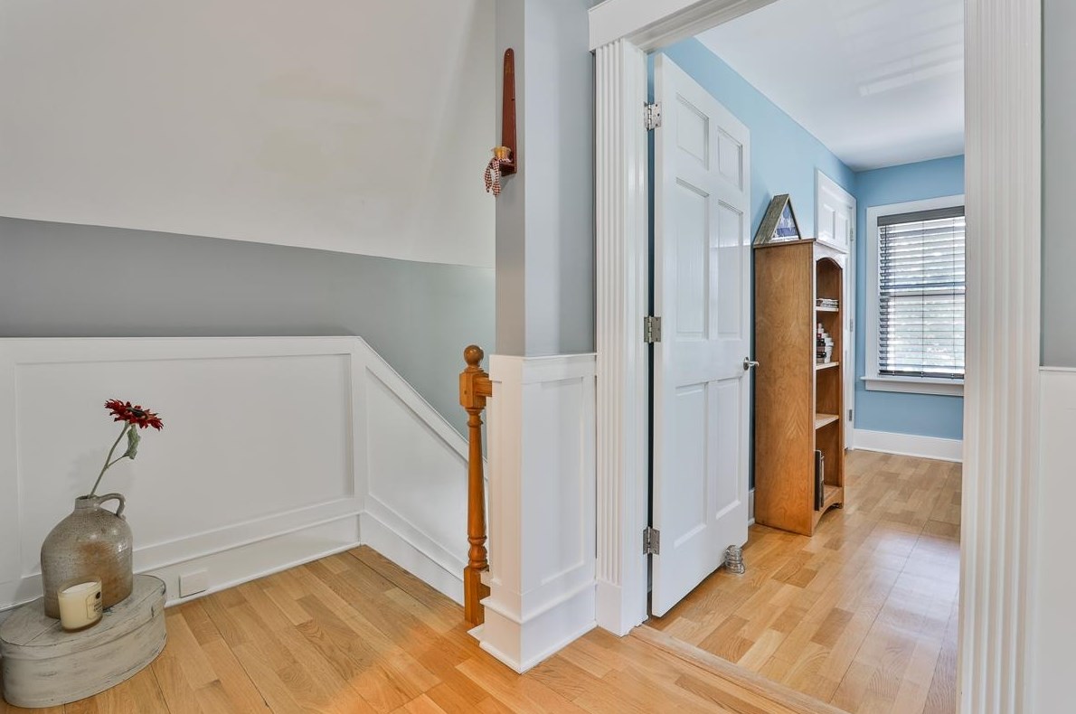 119 Woodland Ave, Manchester NH 03109-4454 exterior