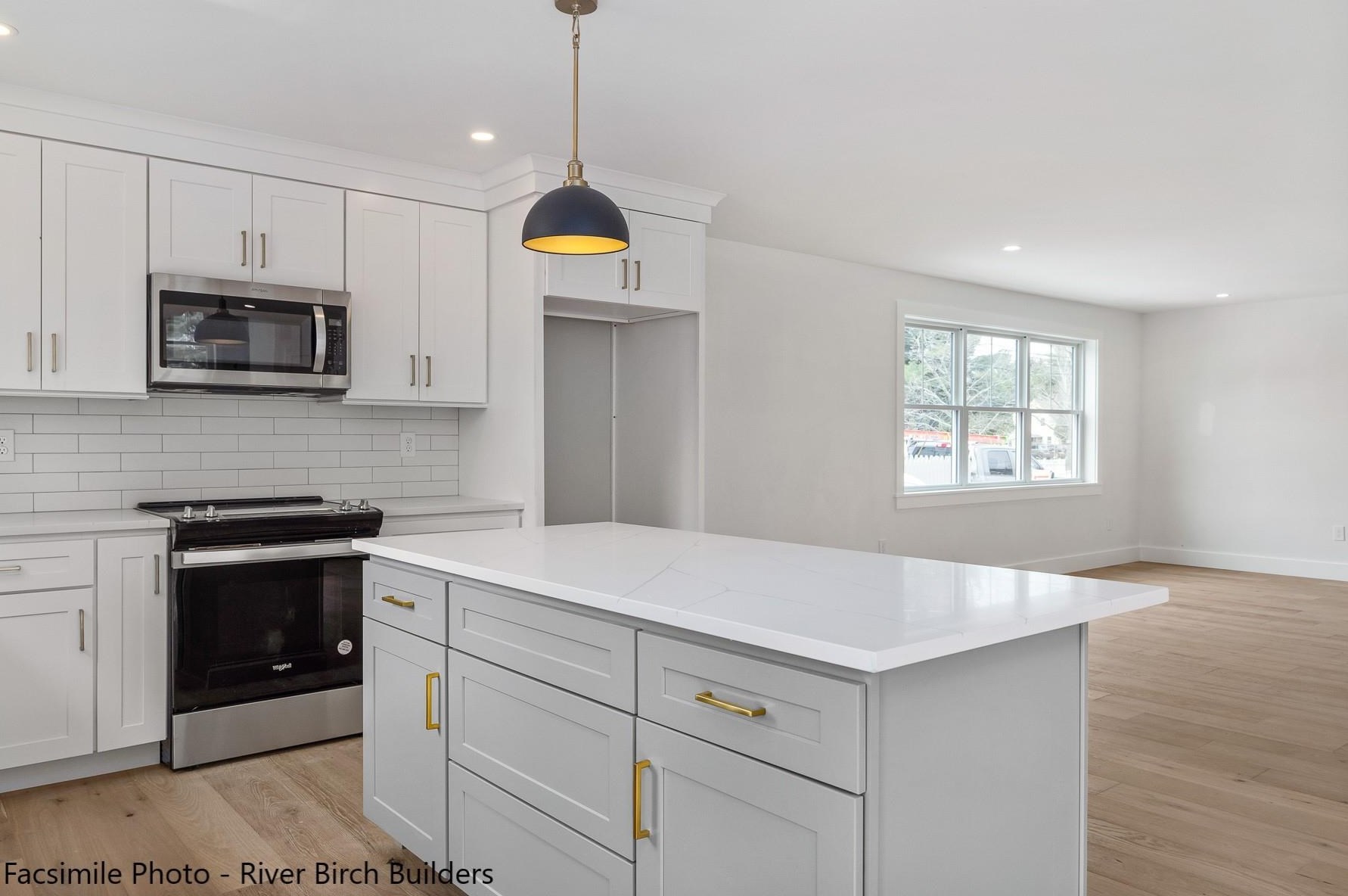 7 Gage St, Dover, NH 03820