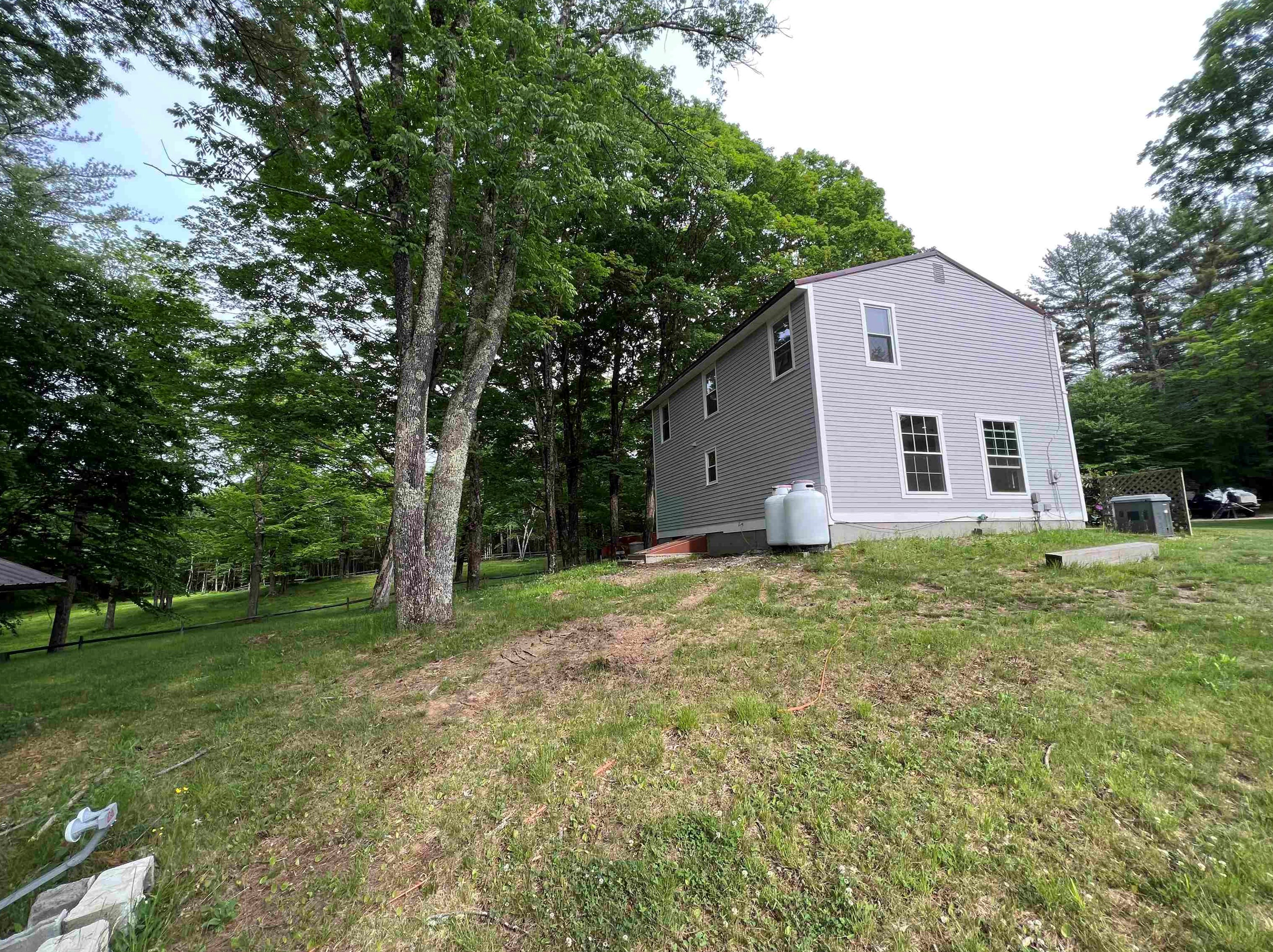 40 Barrus, Winchester, NH 03470