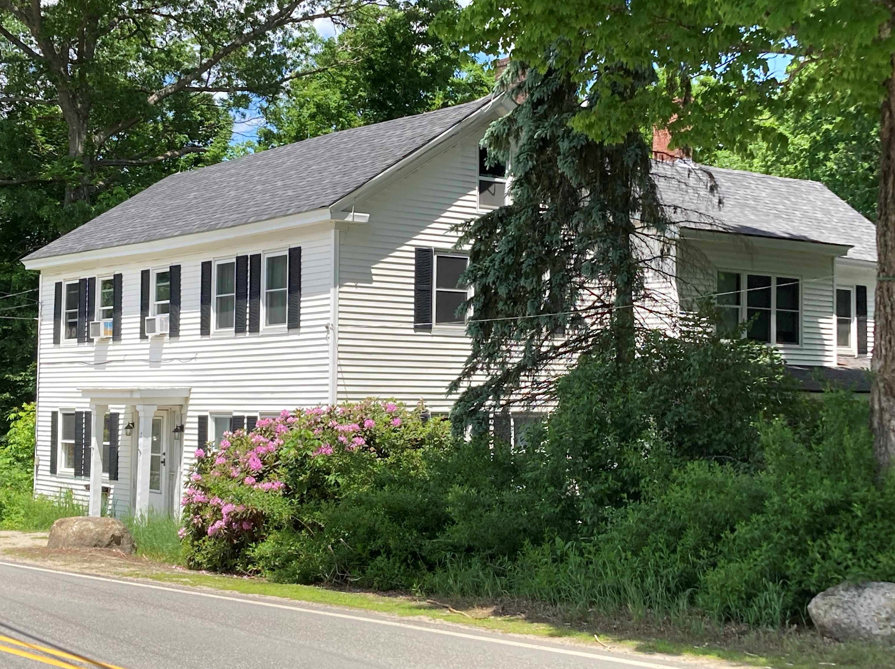 7 Deering Center Rd, Hillsboro, NH 03244