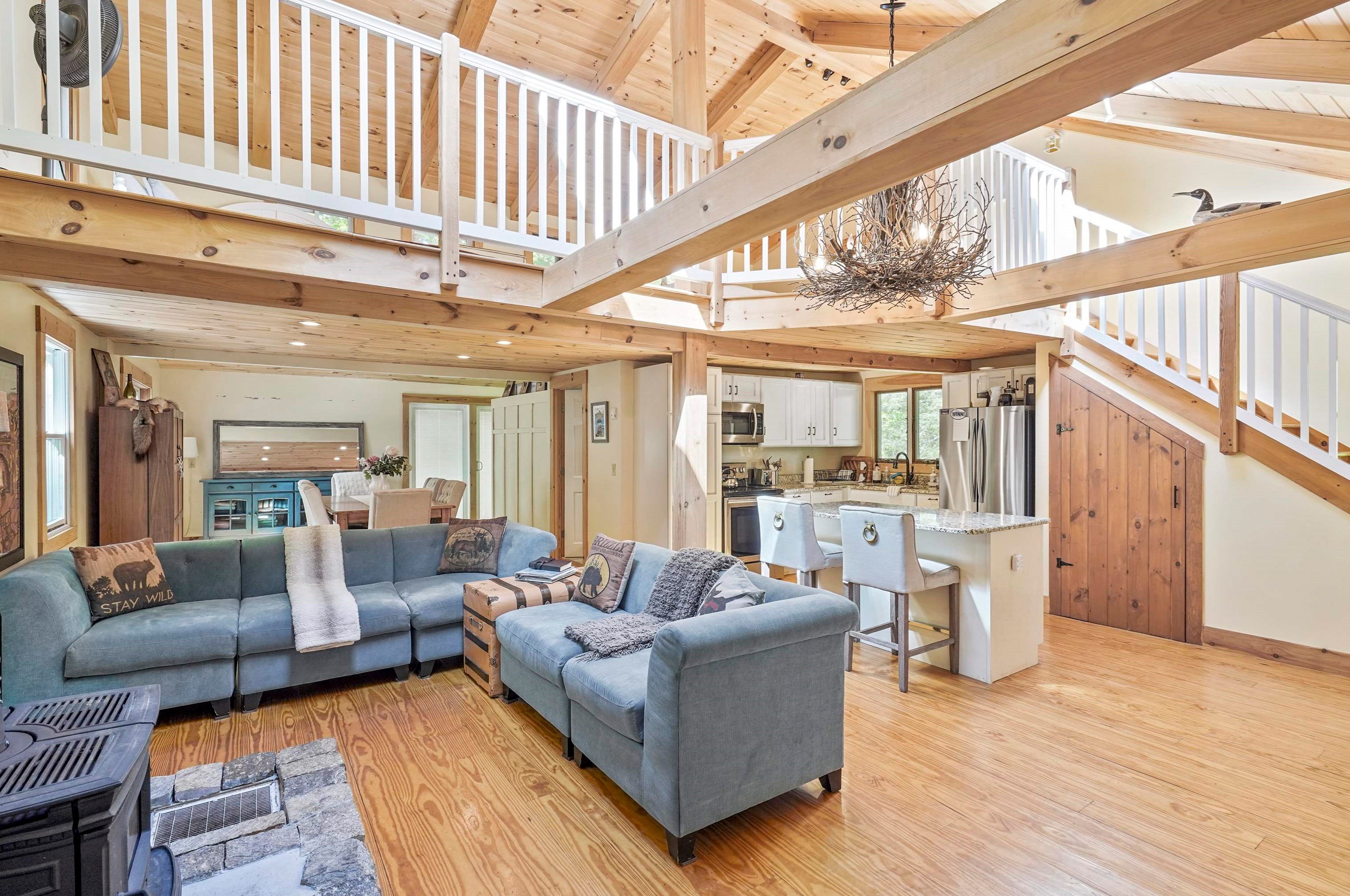 90 Cummings Cove Rd, Meredith, NH 03253-6702