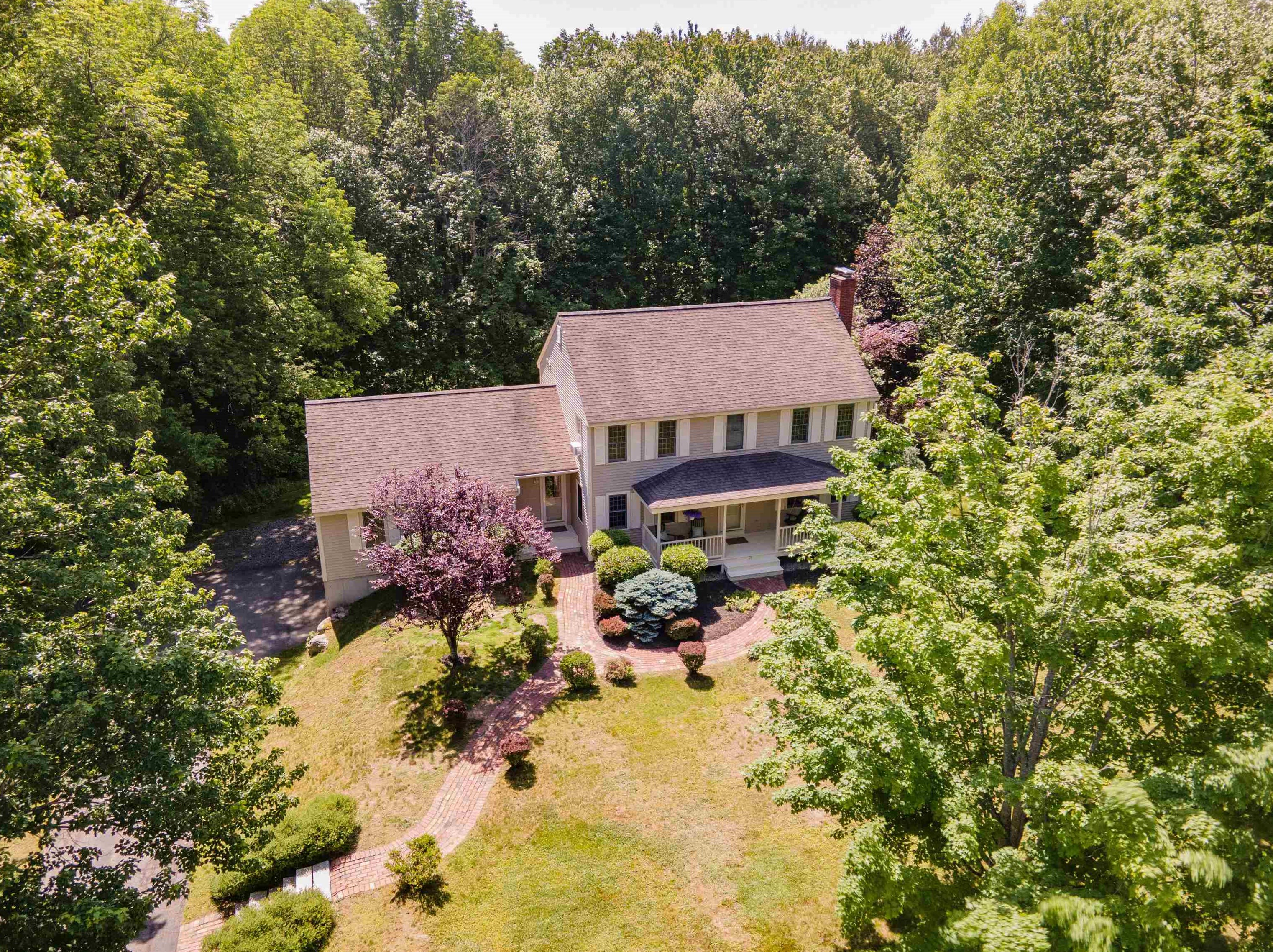 25 Appleton Ln, Hampstead, NH 03841