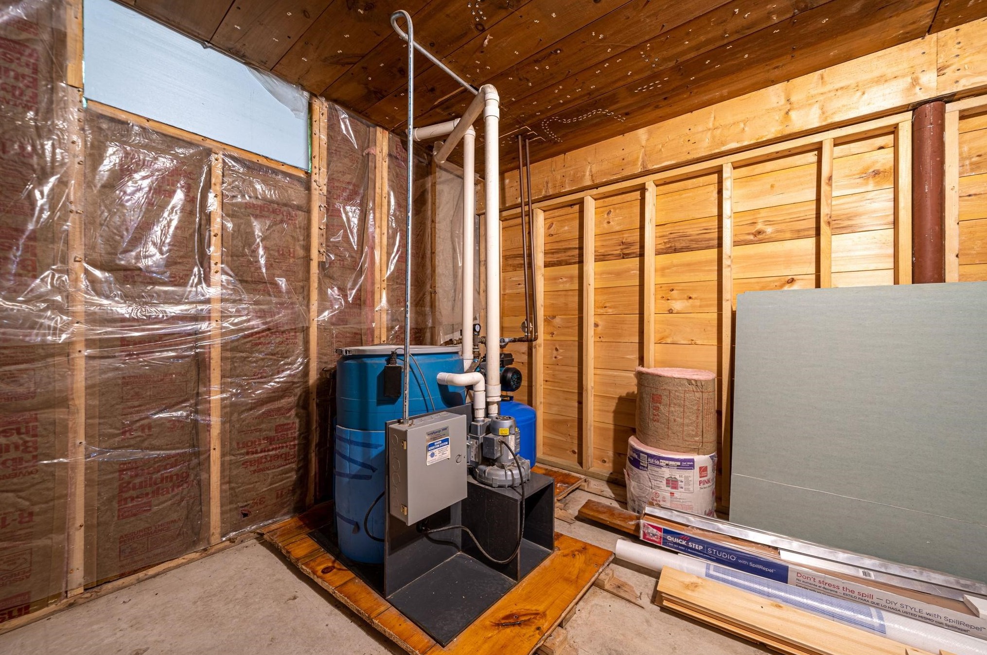 81 Ramblewood Pl, Newbury NH 03255-6107 exterior