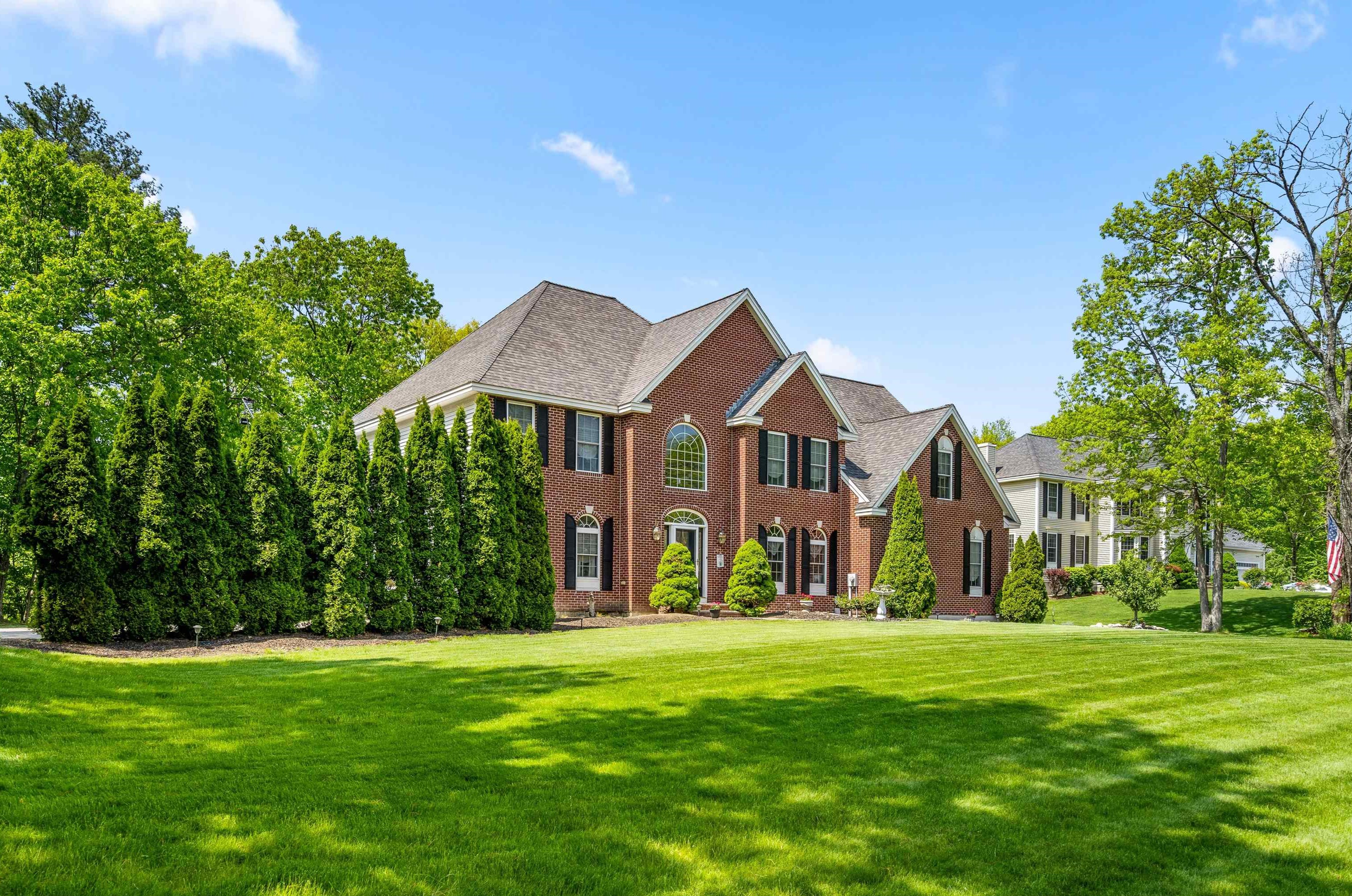 73 Stonepost Rd, Pelham, NH 03076