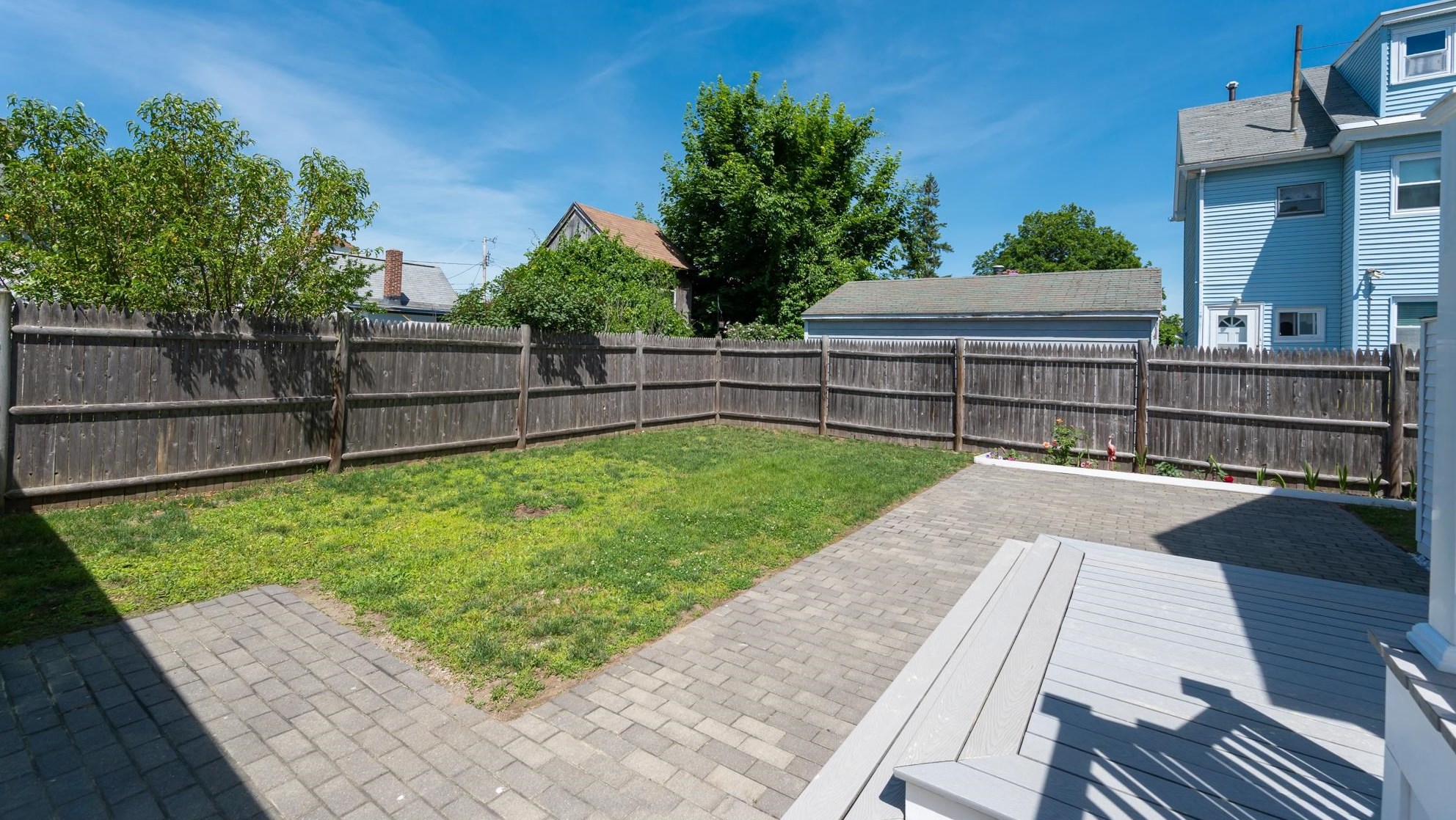 13 6 St, Nashua NH 03060-3141 exterior