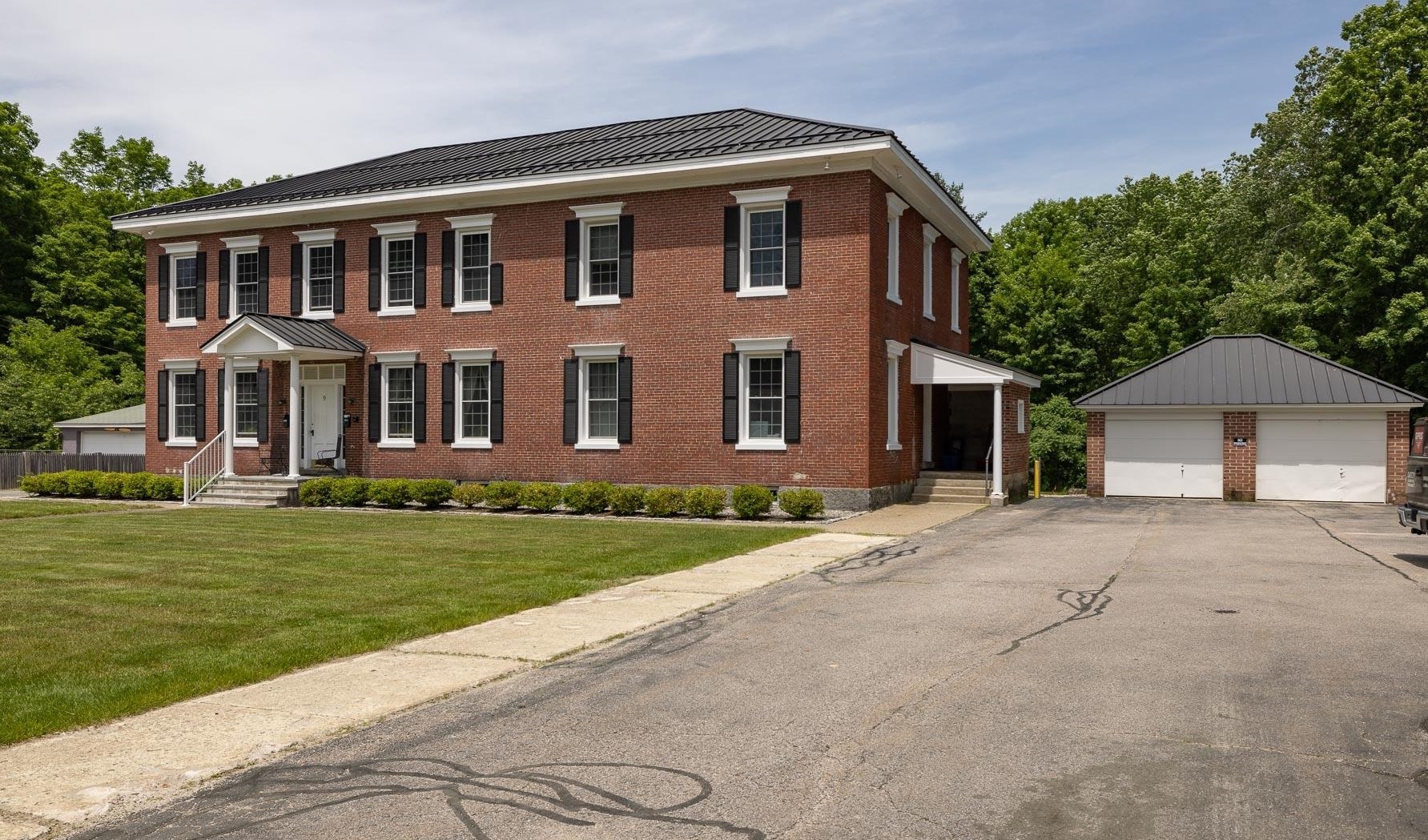 9 Forest St, Kensington, NH 03833