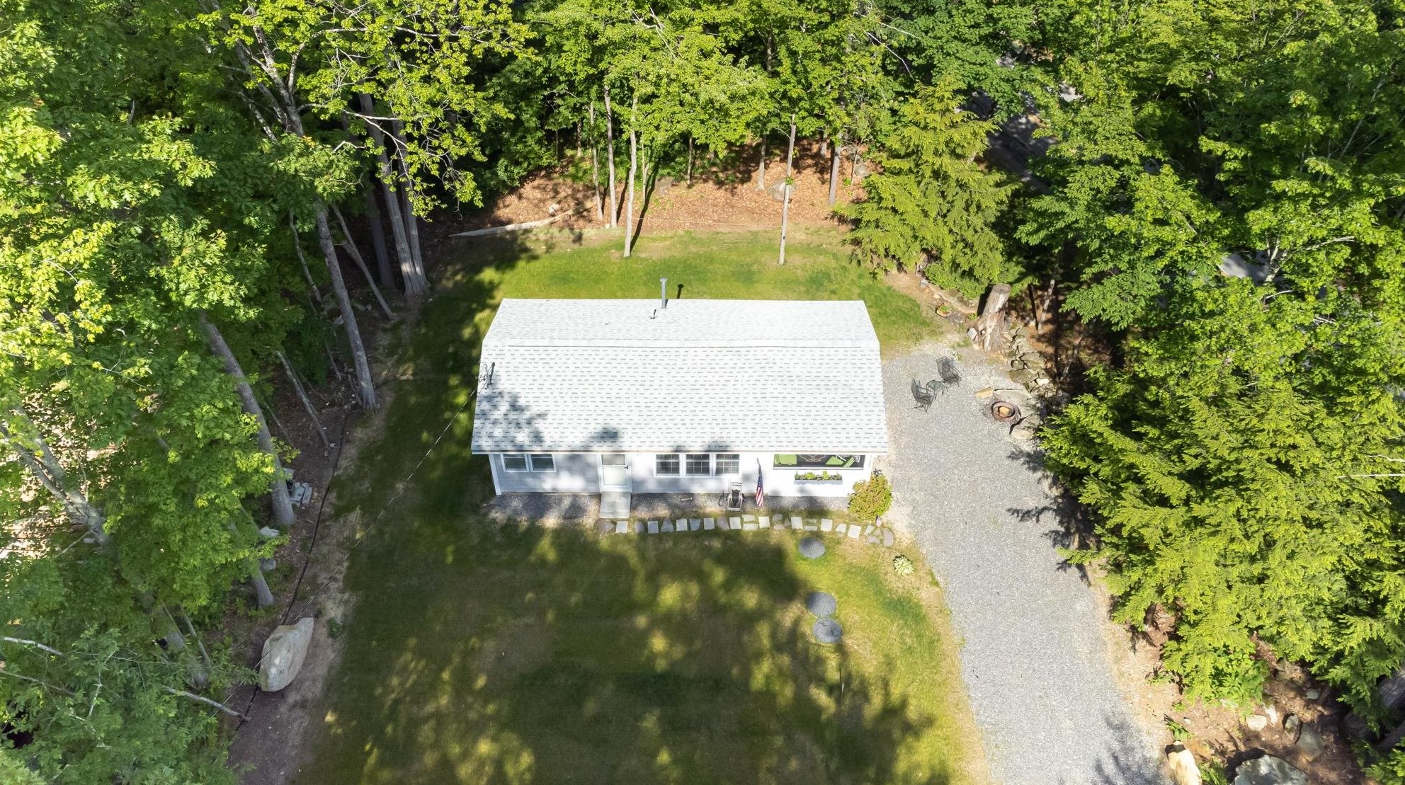 22 Gary Rd, Goffstown, NH 03046