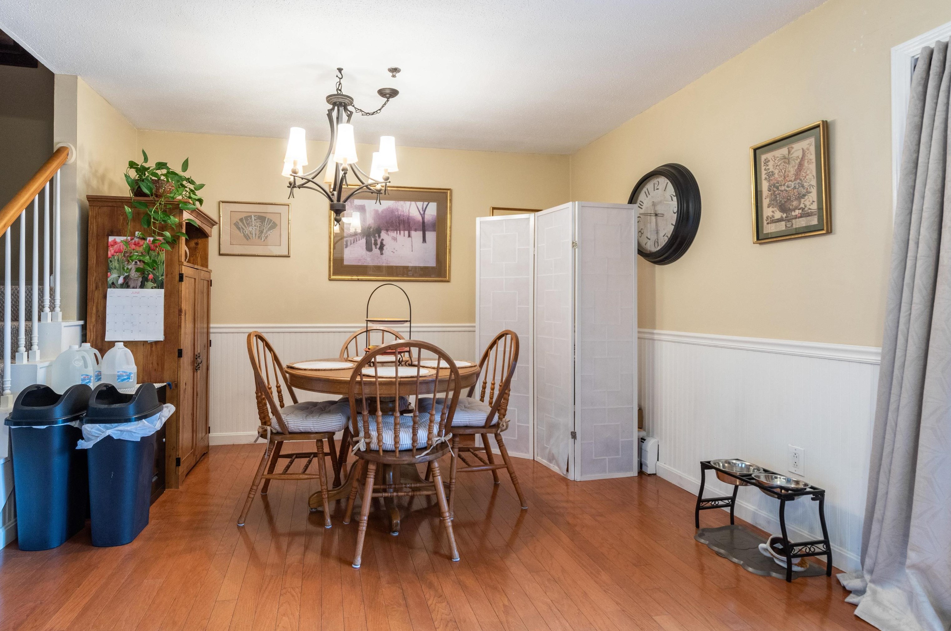 34 Riviera Rd, Hudson NH  03051-3372 exterior