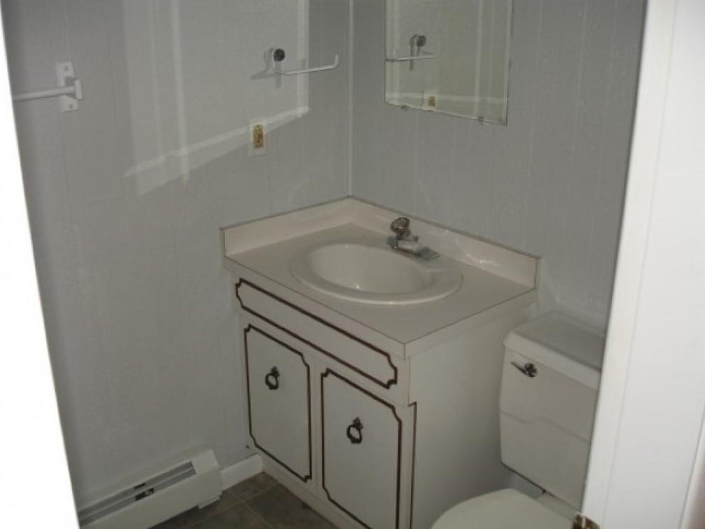 154 Howard St, Berlin NH  03570-3150 exterior