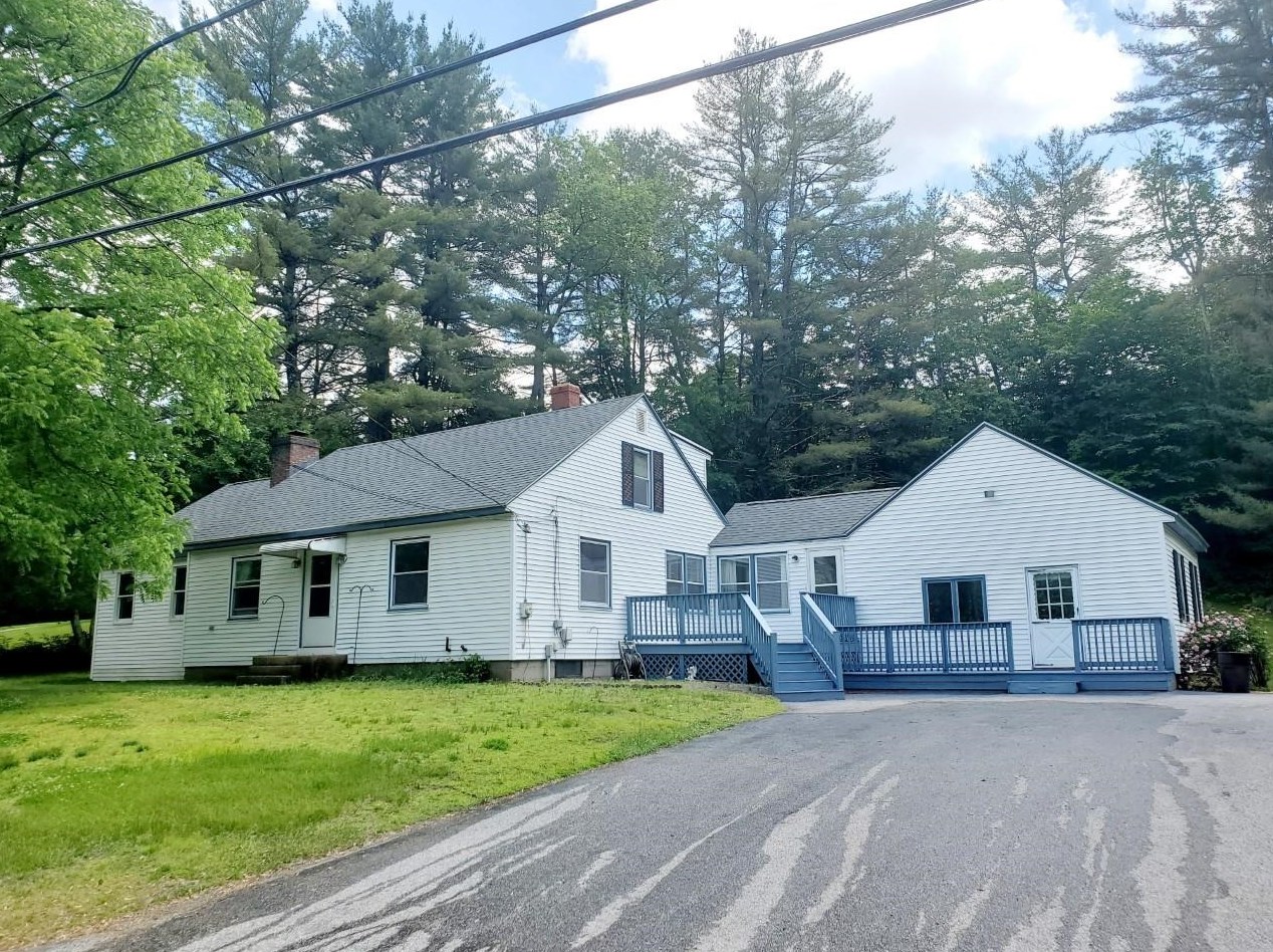 441 Black Hall Rd, Chichester, NH 03234