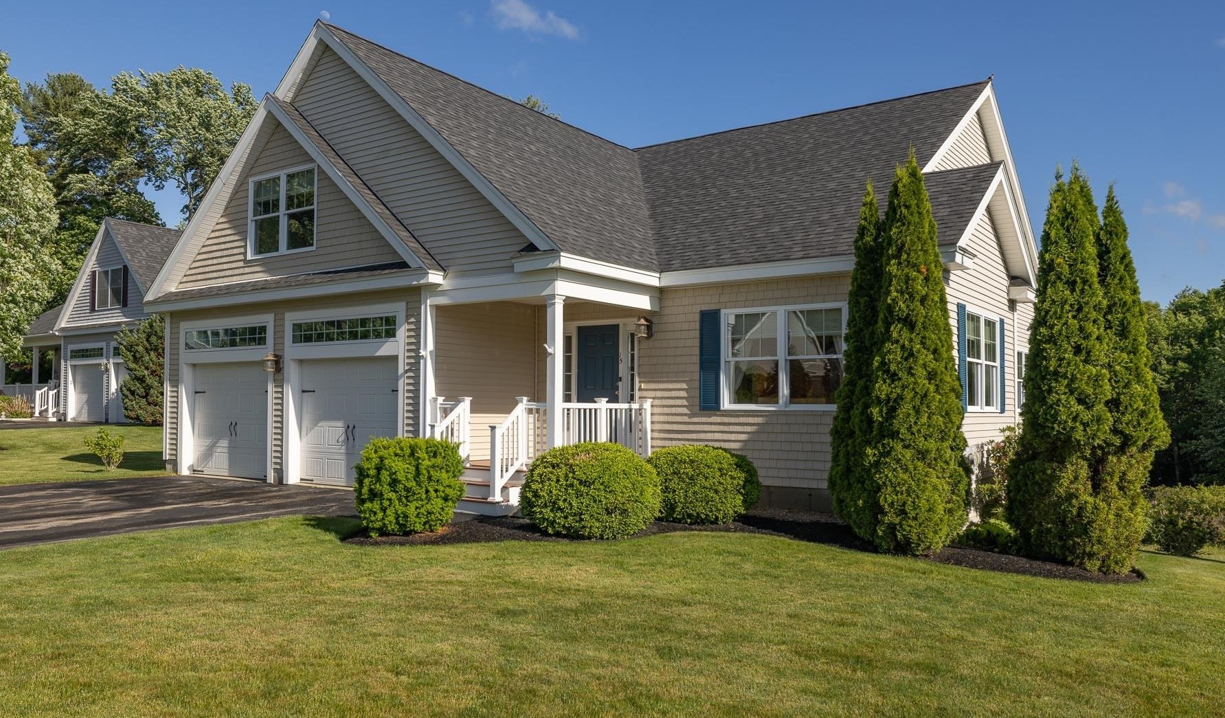 15 Jacqueline Drive, Dover, NH 03820