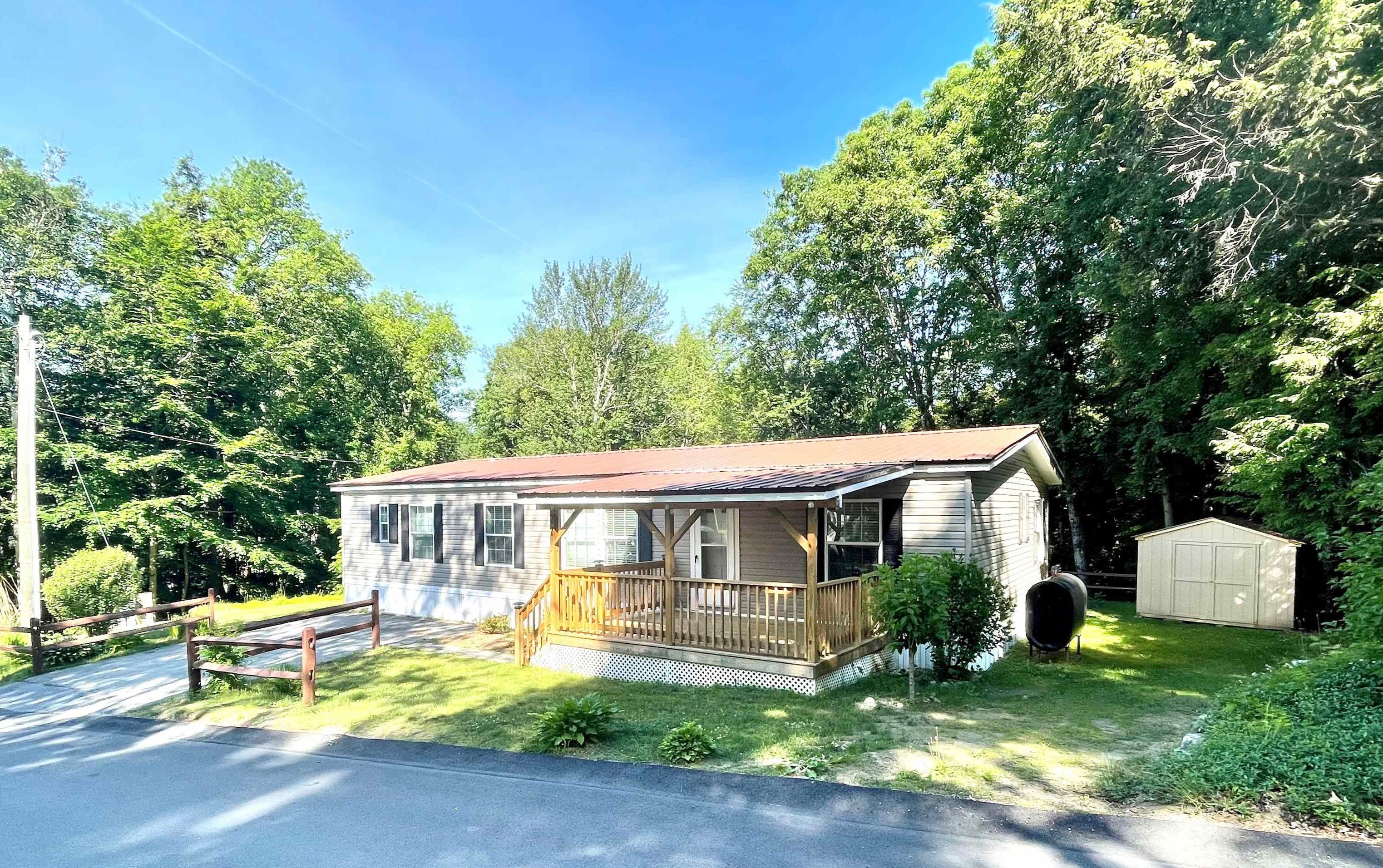 77 Diana Dr, Swanzey Center, NH 03446