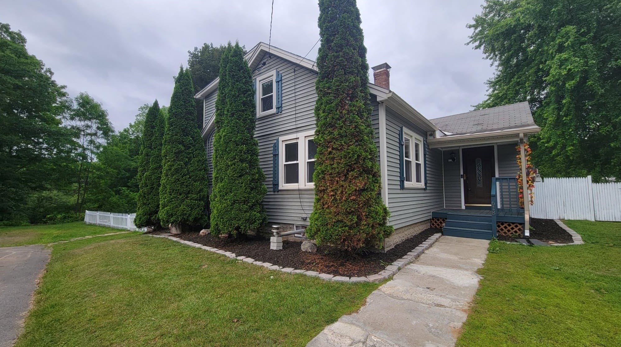 618 S Main St, Unity, NH 03773