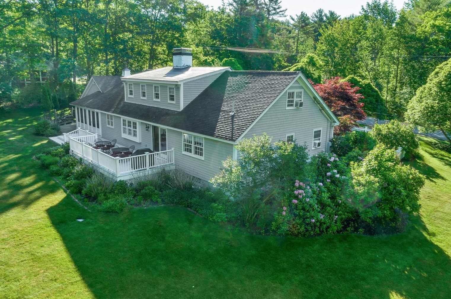 99 Forest Rd, Tuftonboro, NH 03894