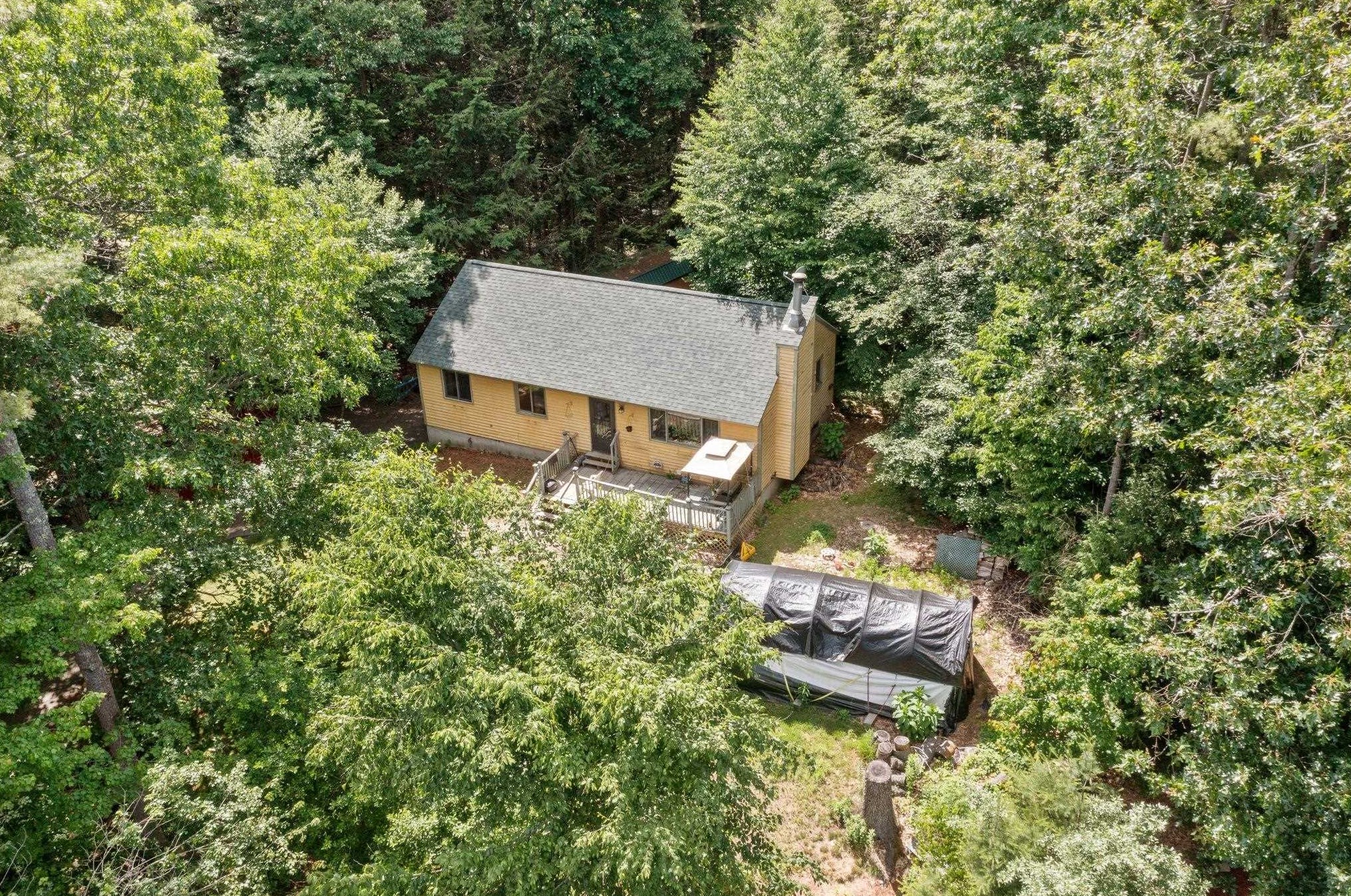 5 Tartan Ct, Danville, NH 03819