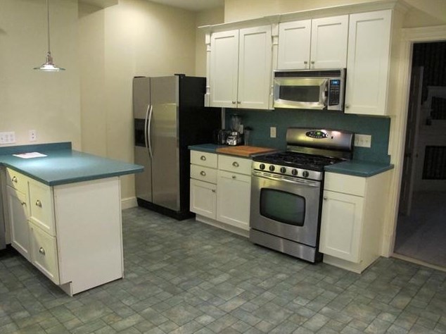 478-480 Hanover St, Manchester, NH 03104