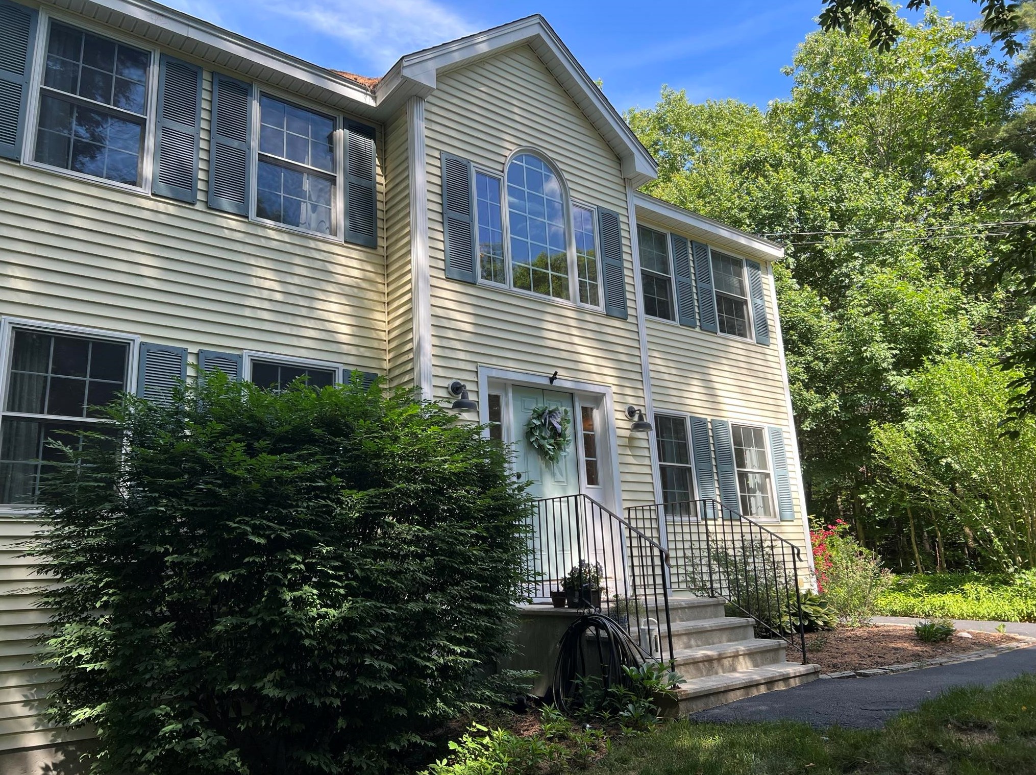 2 Corduroy Rd, Amherst, NH 03031