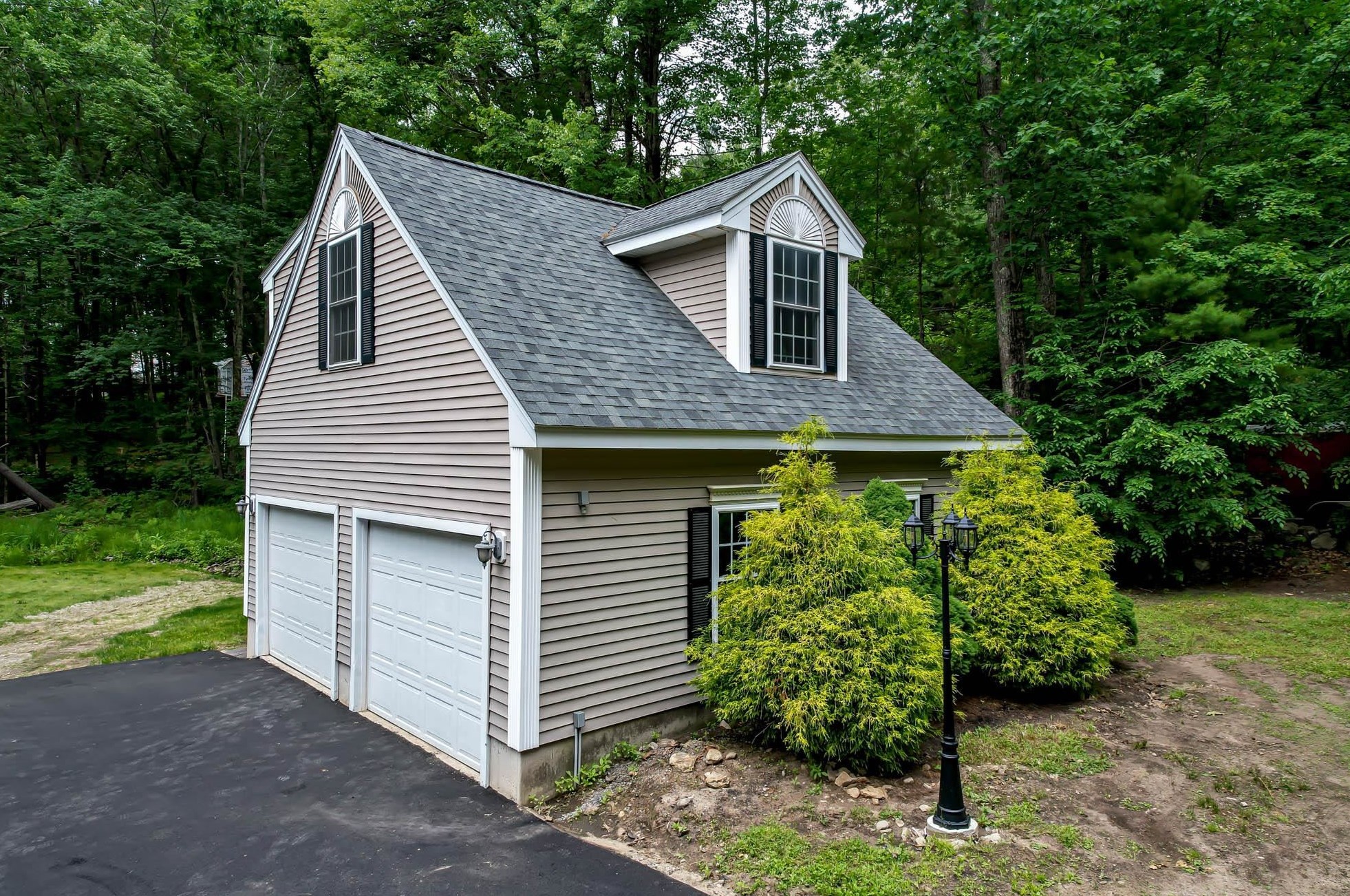 50 Morrison Rd, Windham NH  03087-1217 exterior