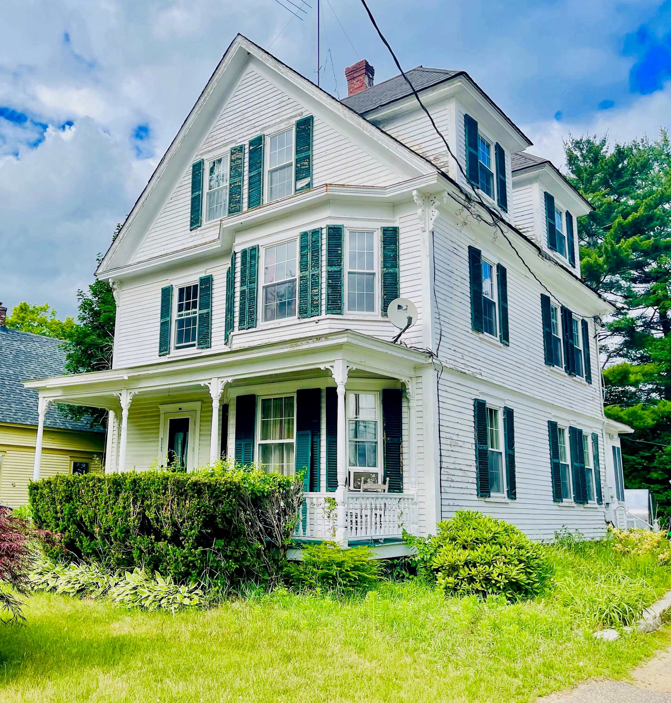 20 Summer St, Tilton, NH 03276