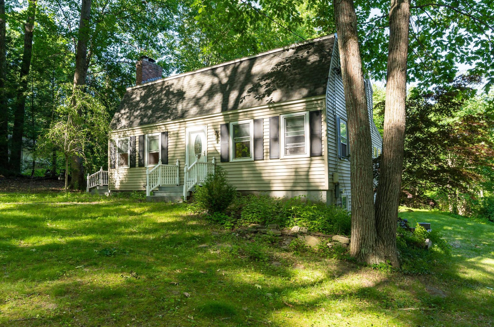 25 Stark Rd, Derry, NH 03038