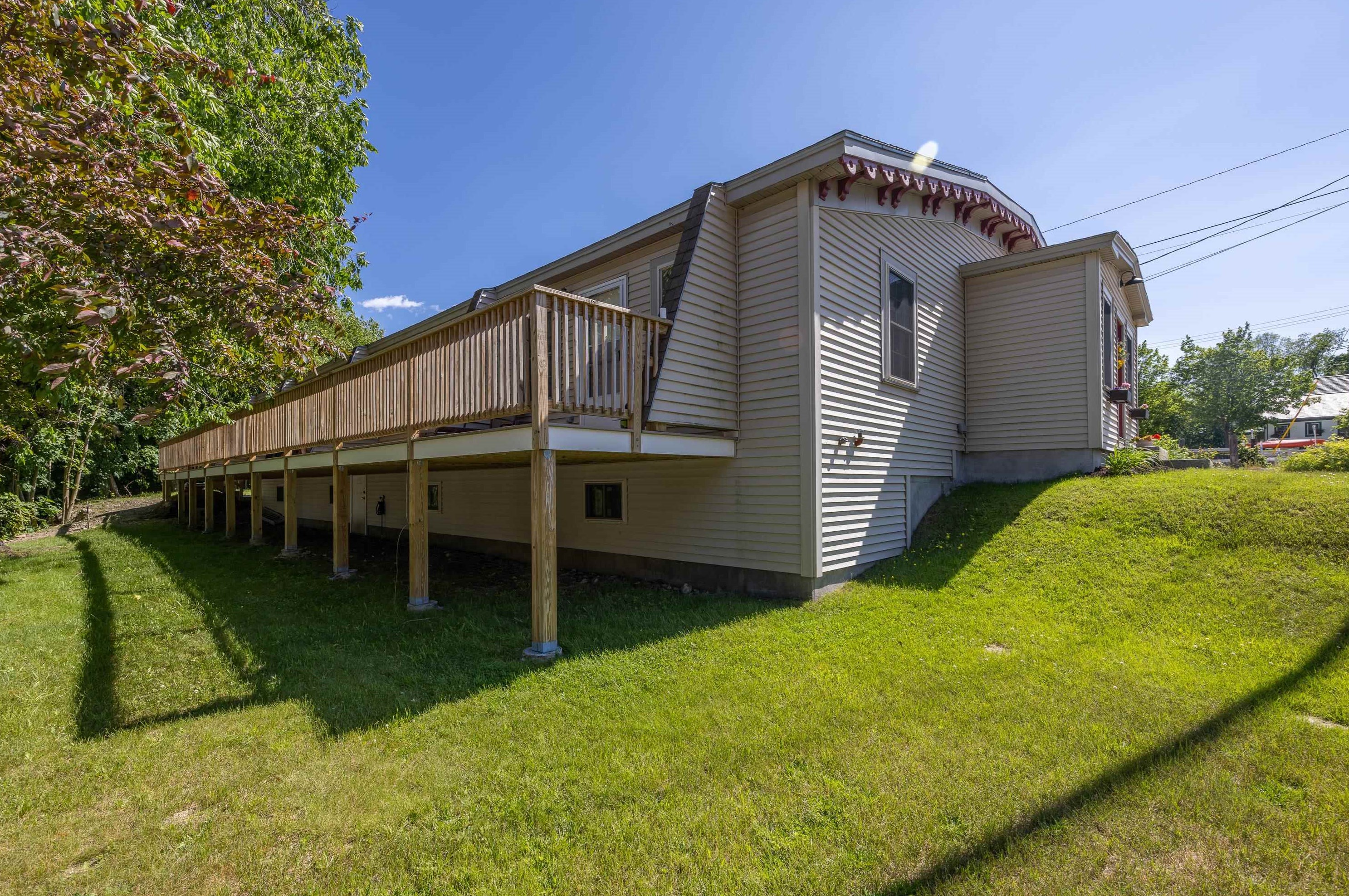 107 Meadow St, Wakefield, NH 03872