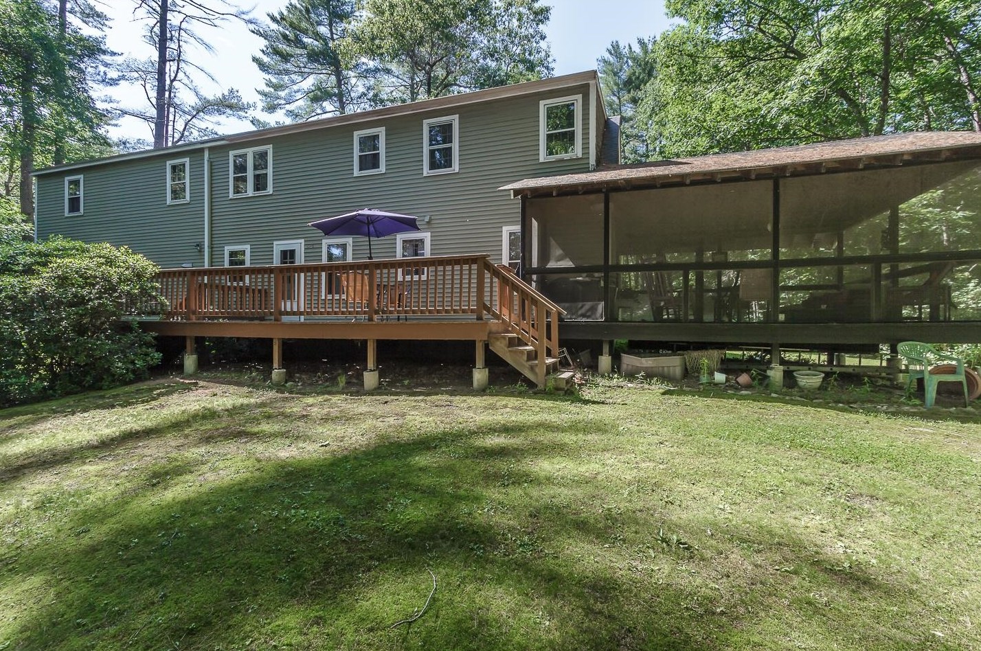 45 Horace Greeley Rd, Amherst, NH 03031