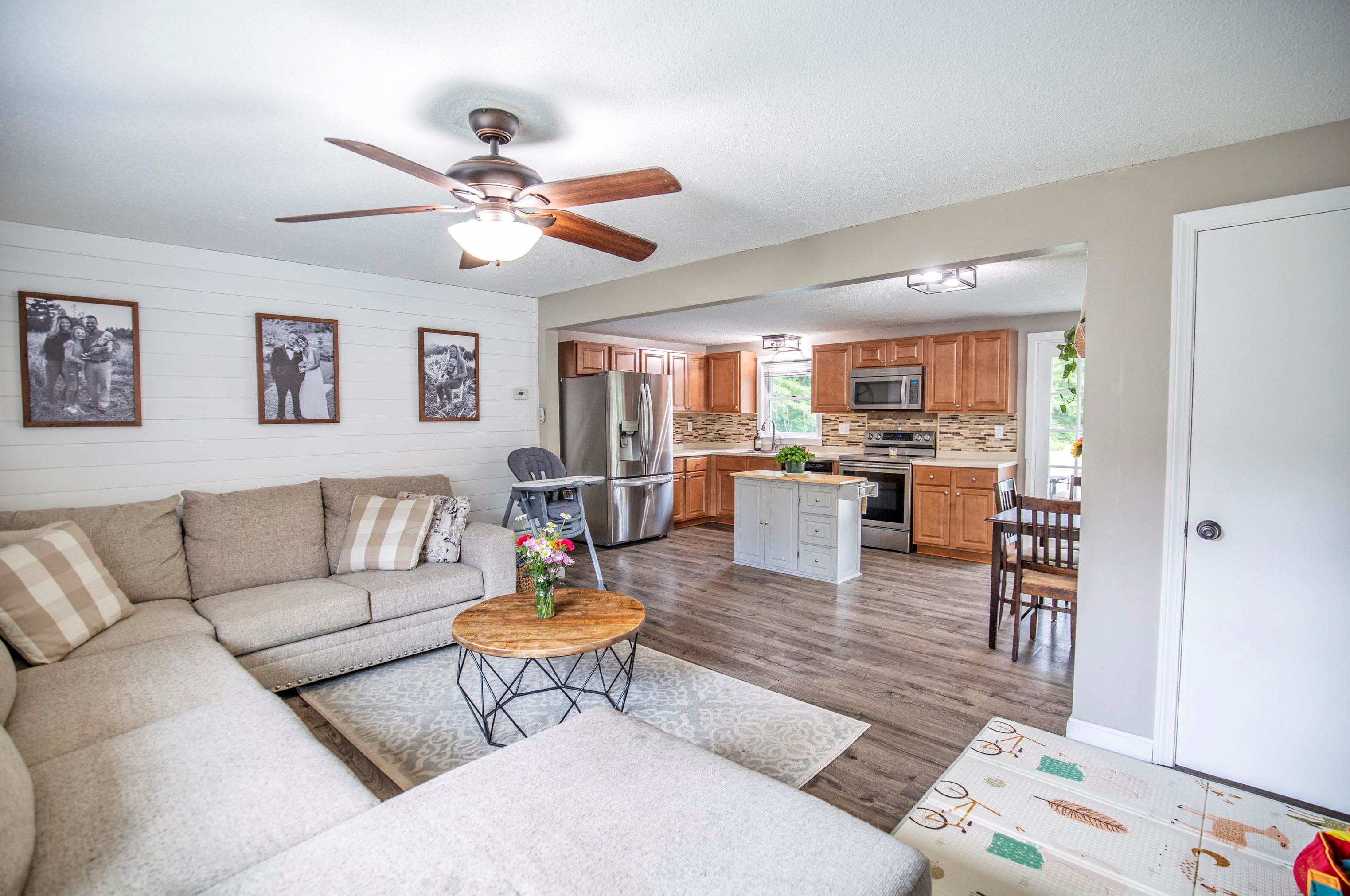 7 Olesen Rd, Derry NH 03038-4847 exterior