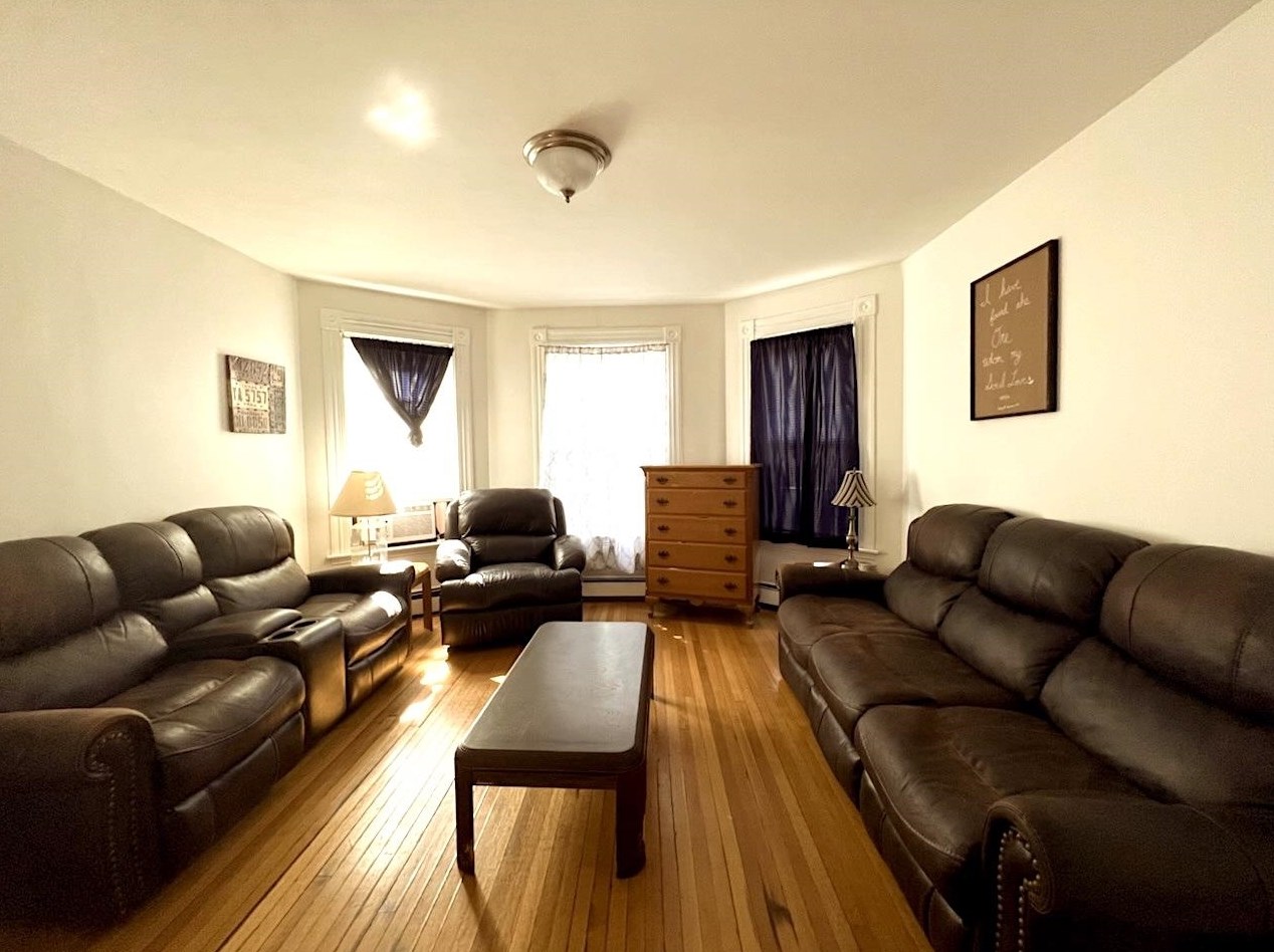 805 Central Ave, Dover, NH 03820