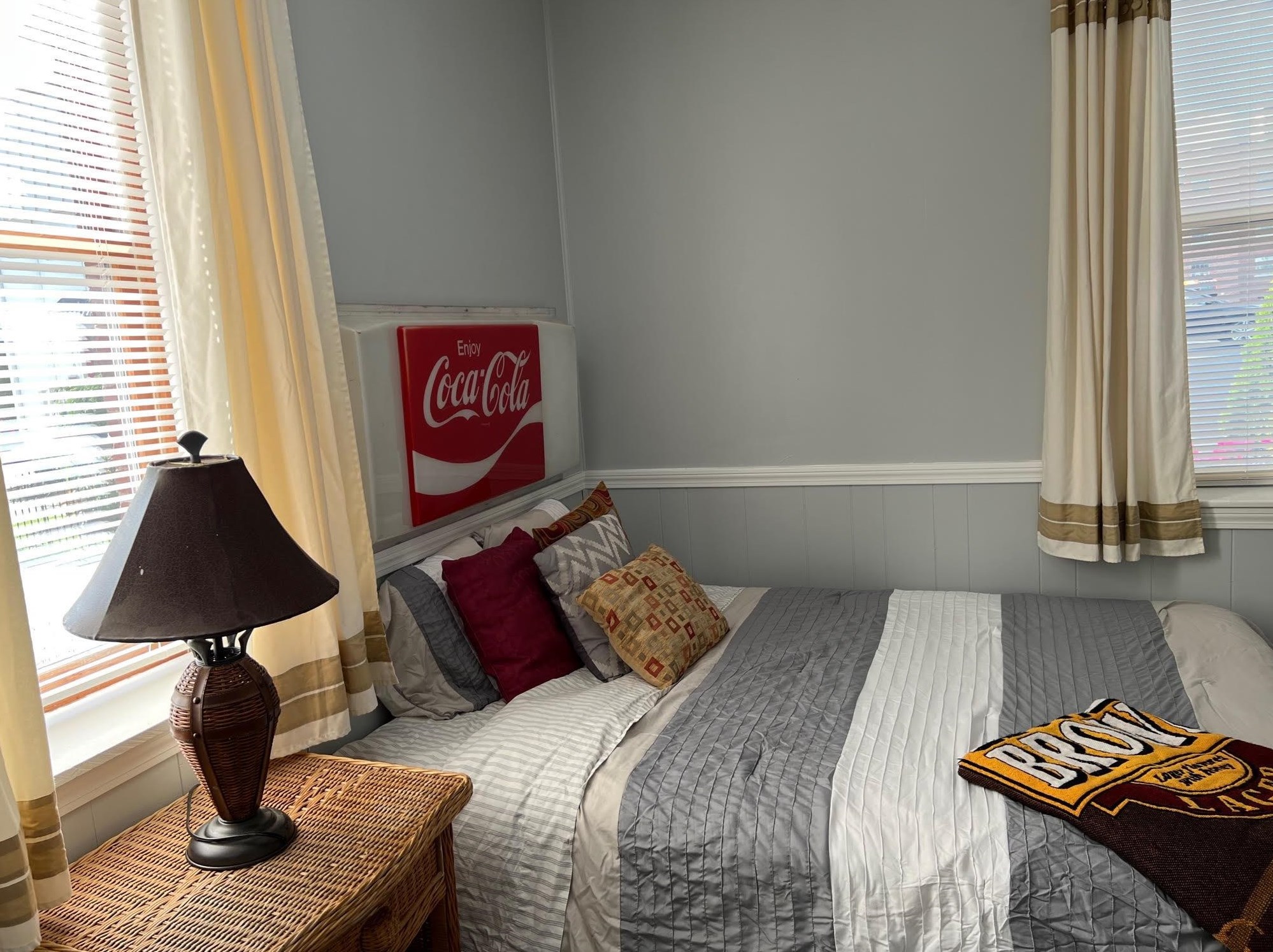 117-2 Walnut St, Manchester NH exterior