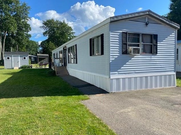 123 Sherwood Glen, Somersworth, NH 03878