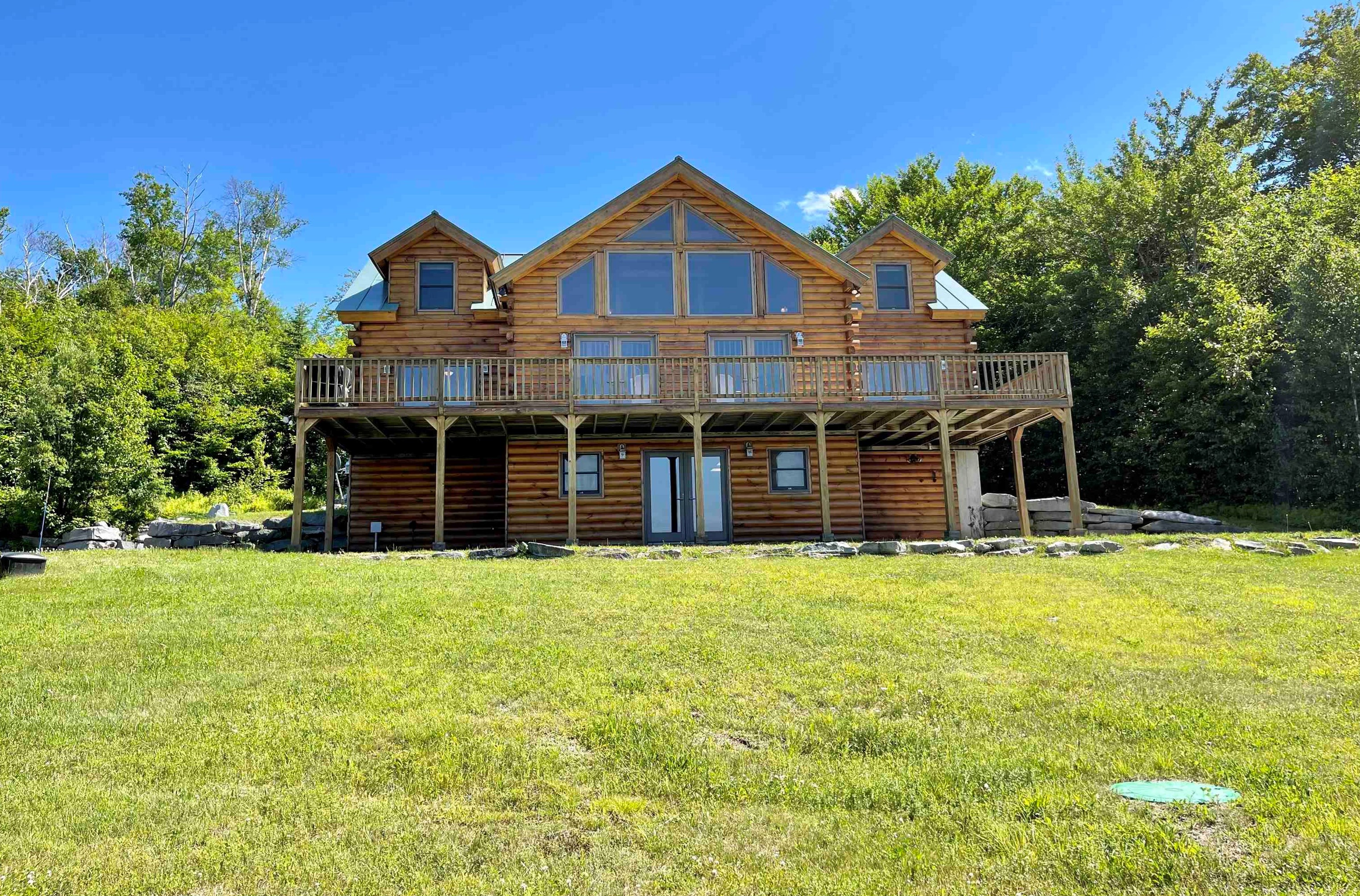 843 Lake Tarleton Rd, Warren, NH 03279