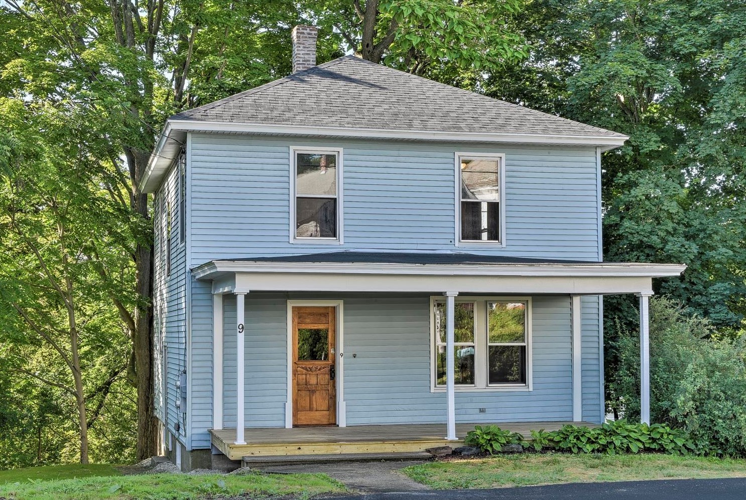 9 Prospect, Hinsdale, NH 03451