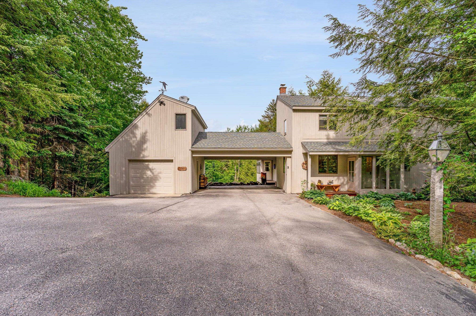 5 Bogie Pl, Grantham, NH 03753