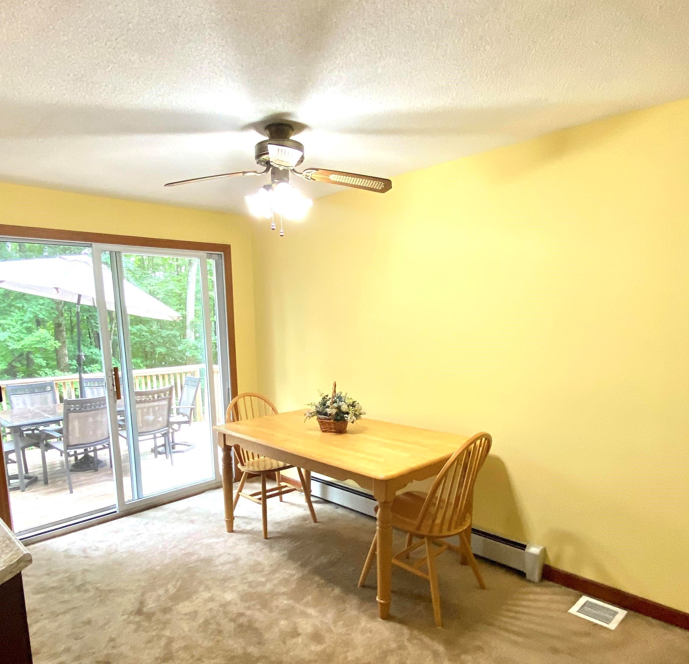 19 Reservoir Rd, Tilton, NH 03276