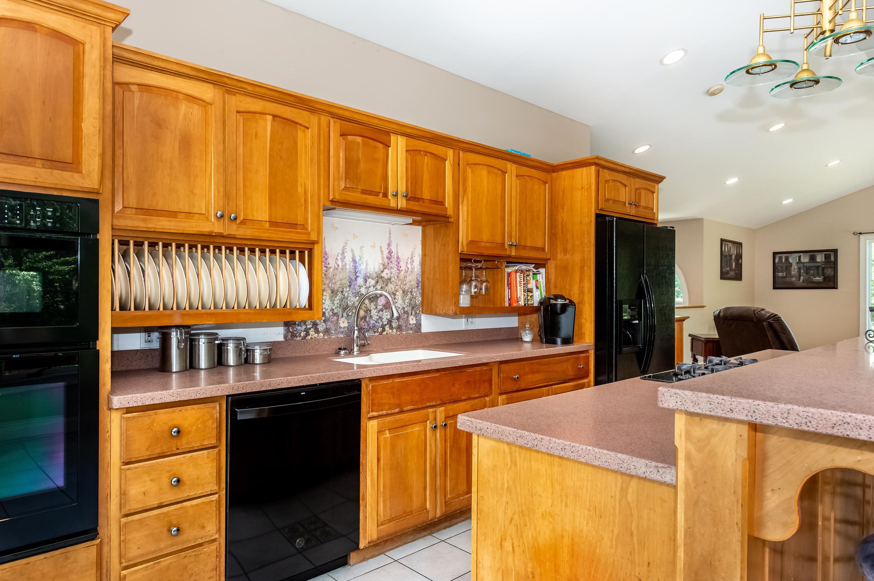 30 County Farm Cross Rd, Dover, NH 03820