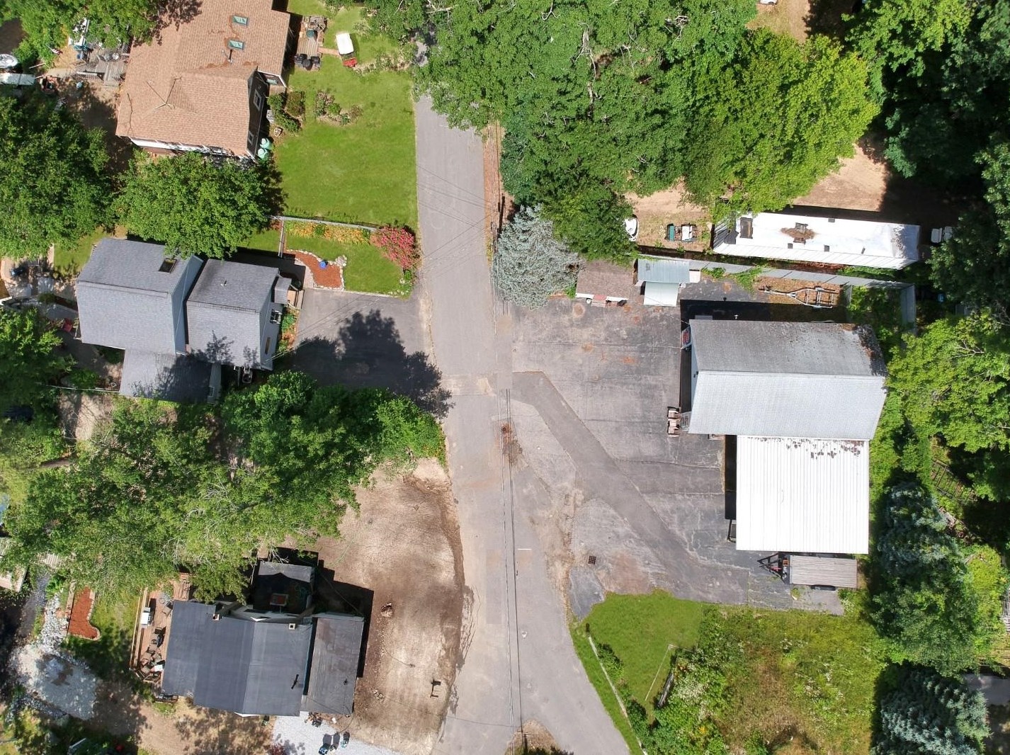 4 Jebb Rd, Merrimack NH 03054-2236 exterior