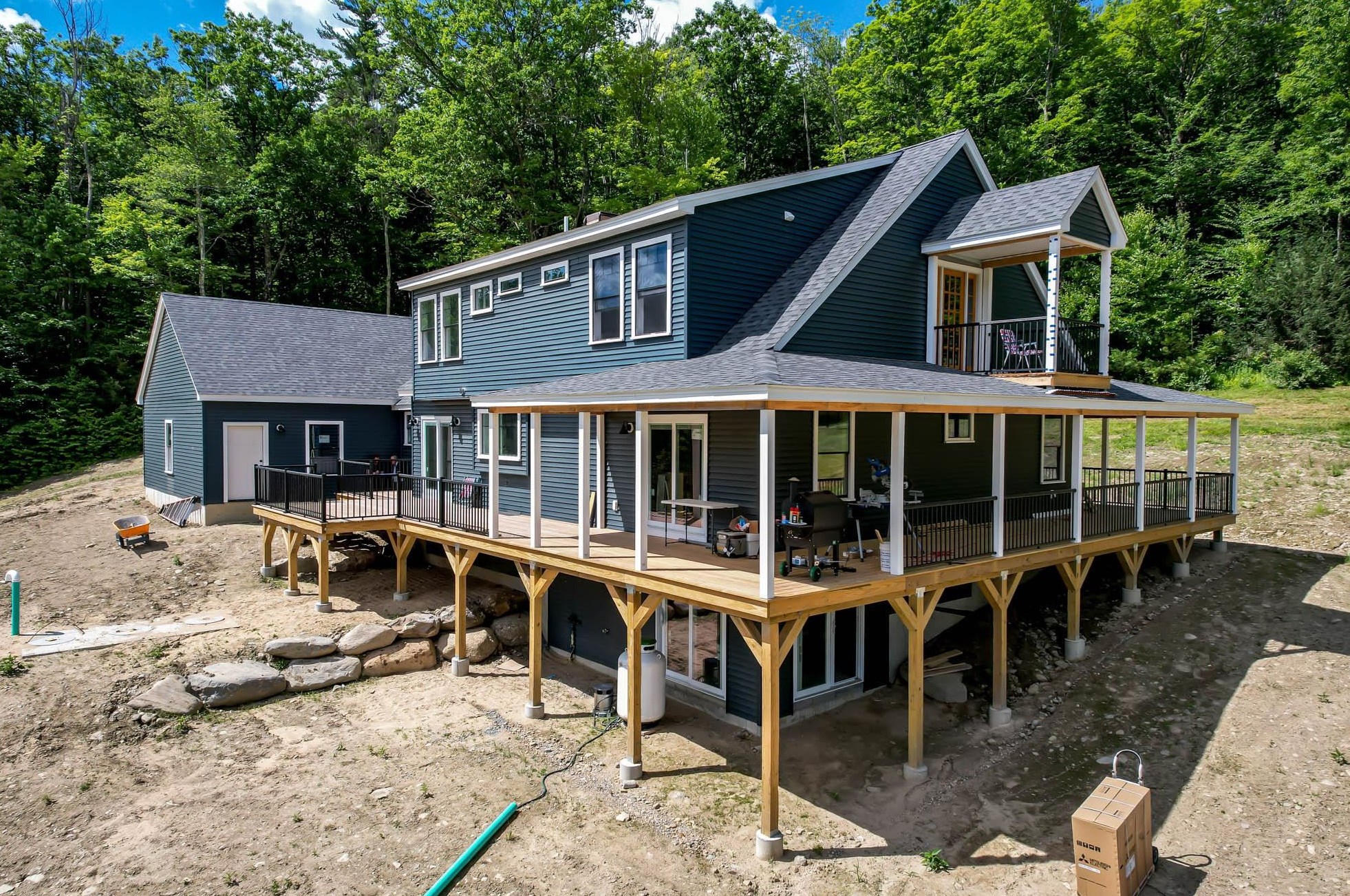 325 Burton Hwy, Wilton, NH 03086