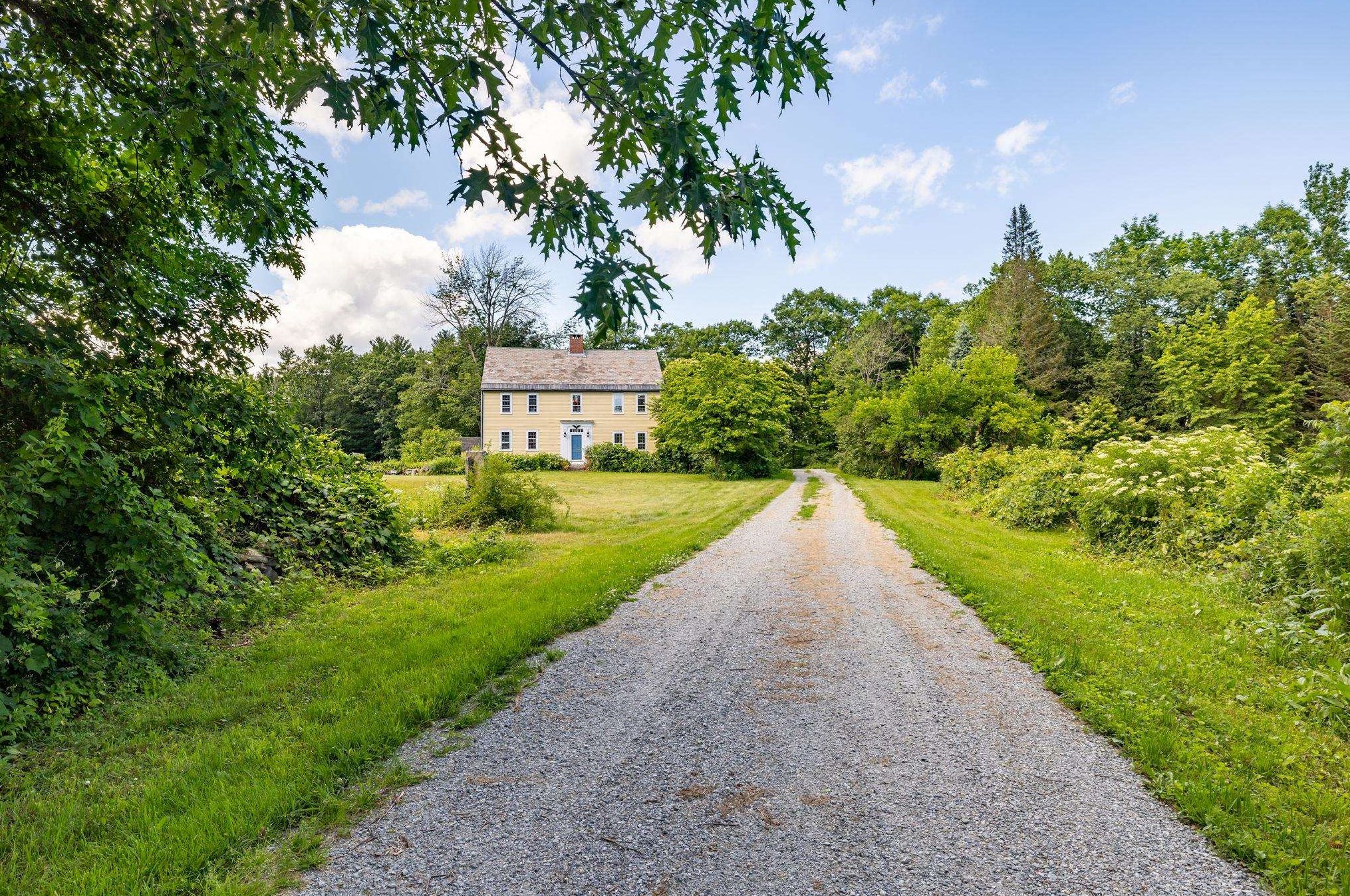862 Sugar Hill Rd, Hopkinton, NH 03229