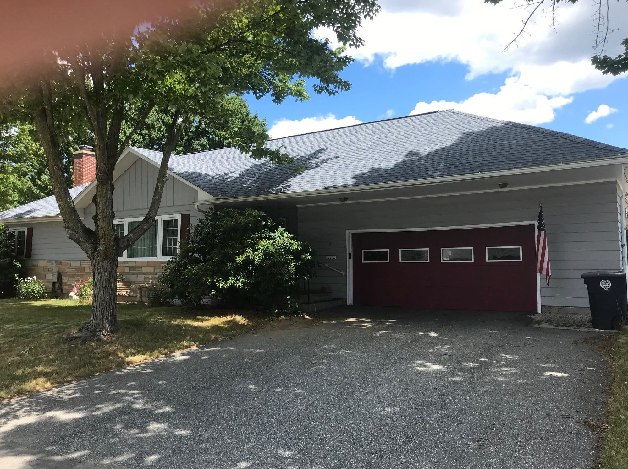 9 Dale St, Nashua, NH 03060