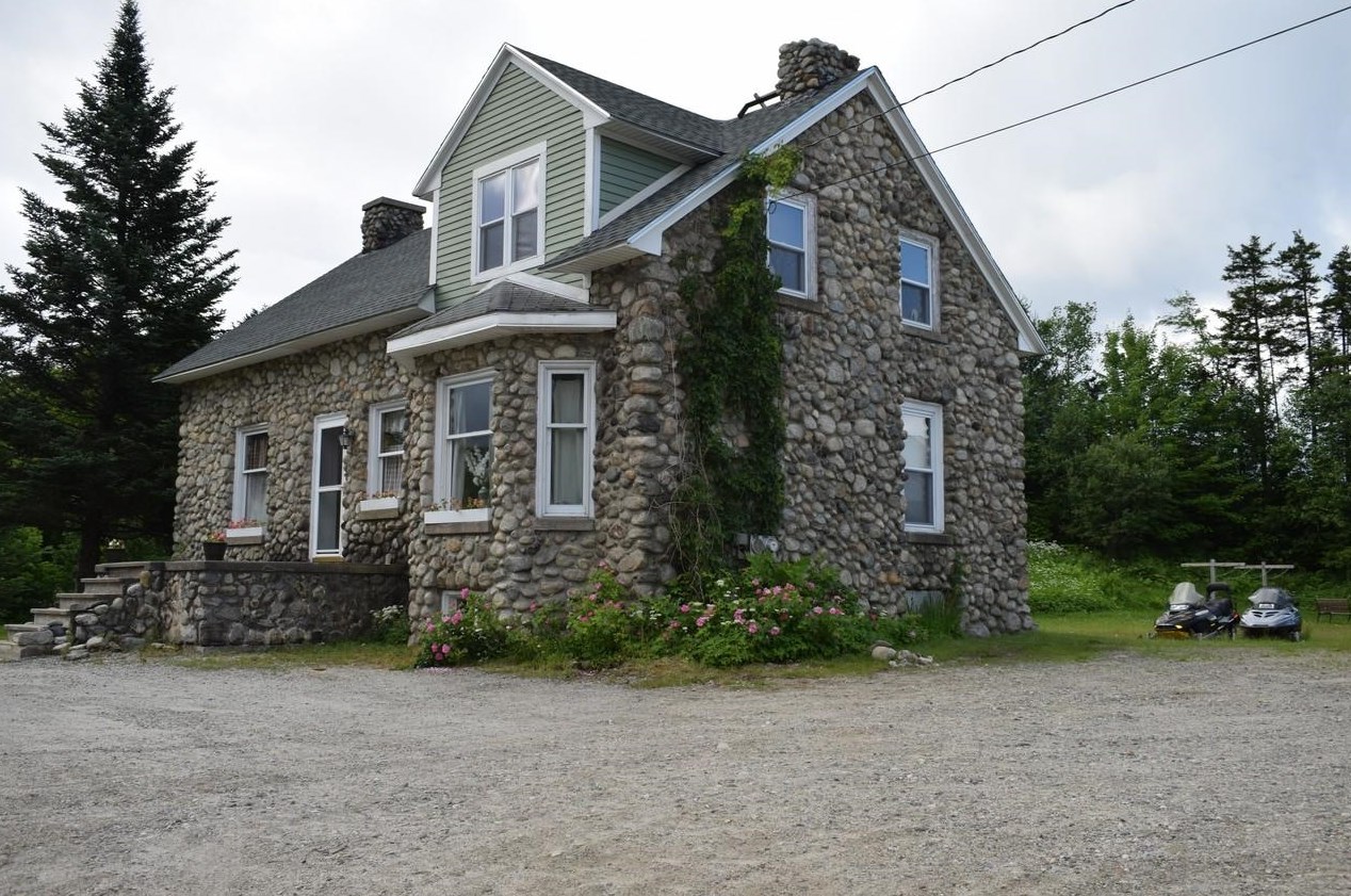 171 Route 3 N, Carroll, NH 03598