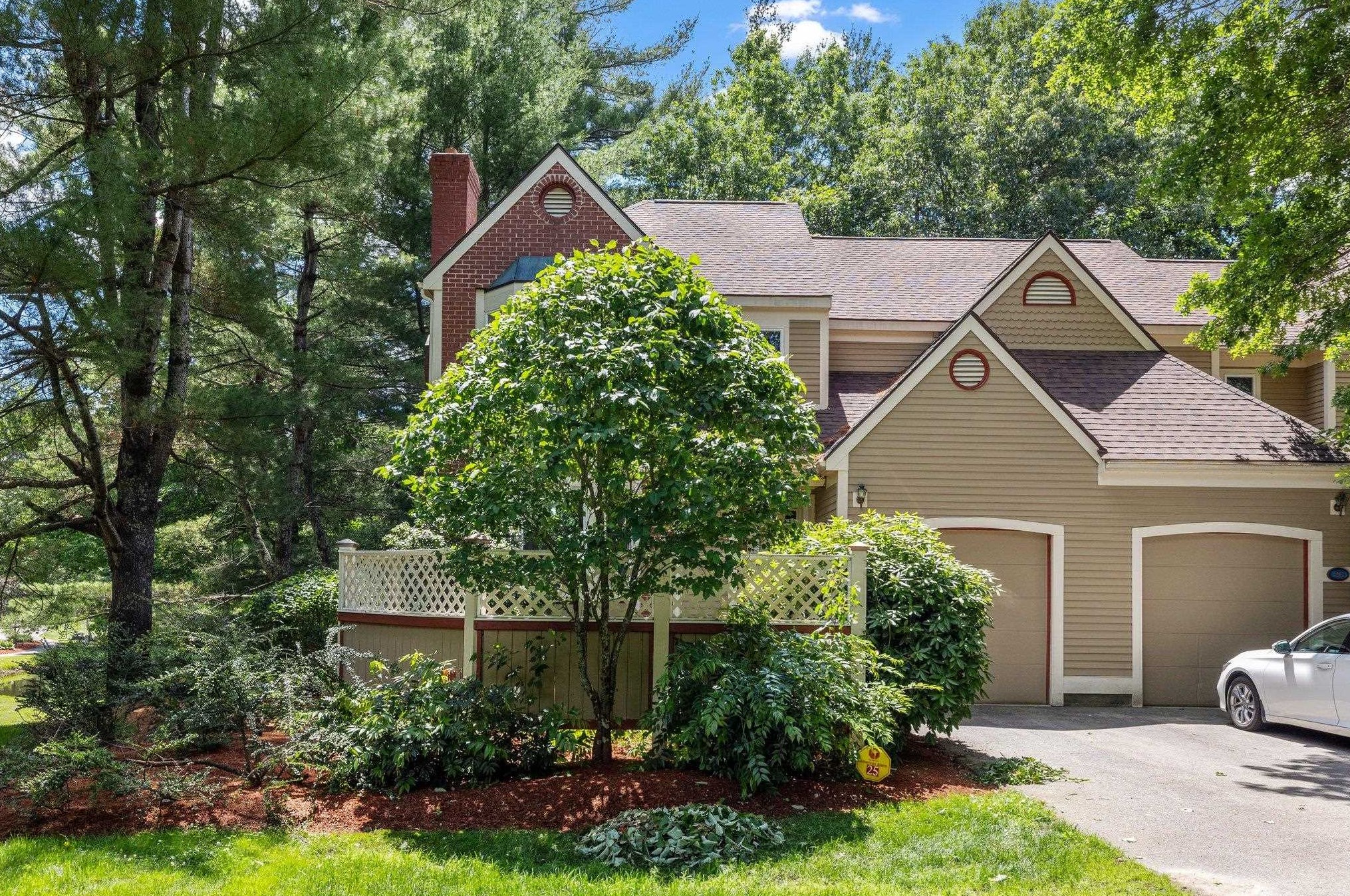 25 Hickory, Windham, NH 03087