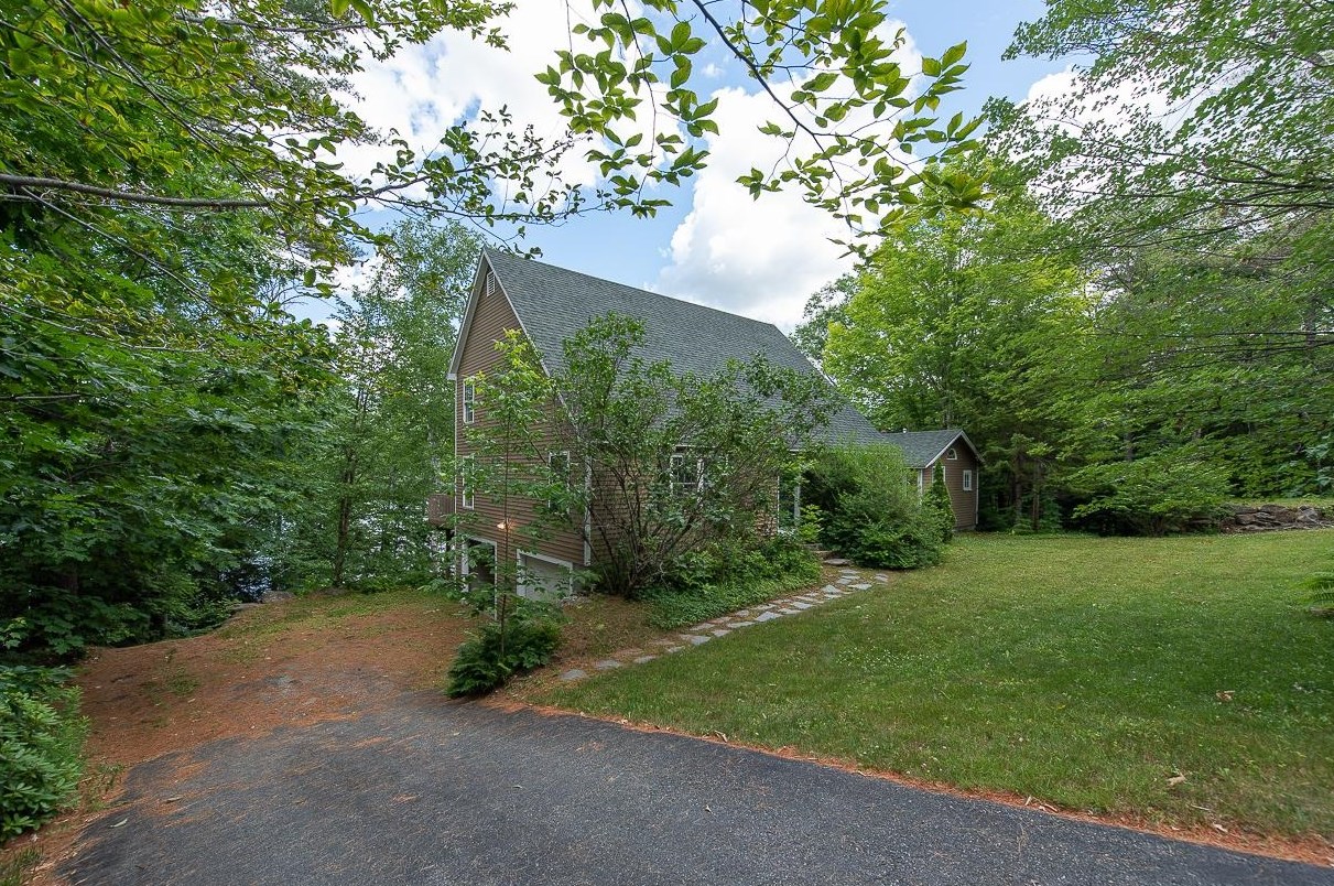 139 W Shore Rd, Groton, NH 03241